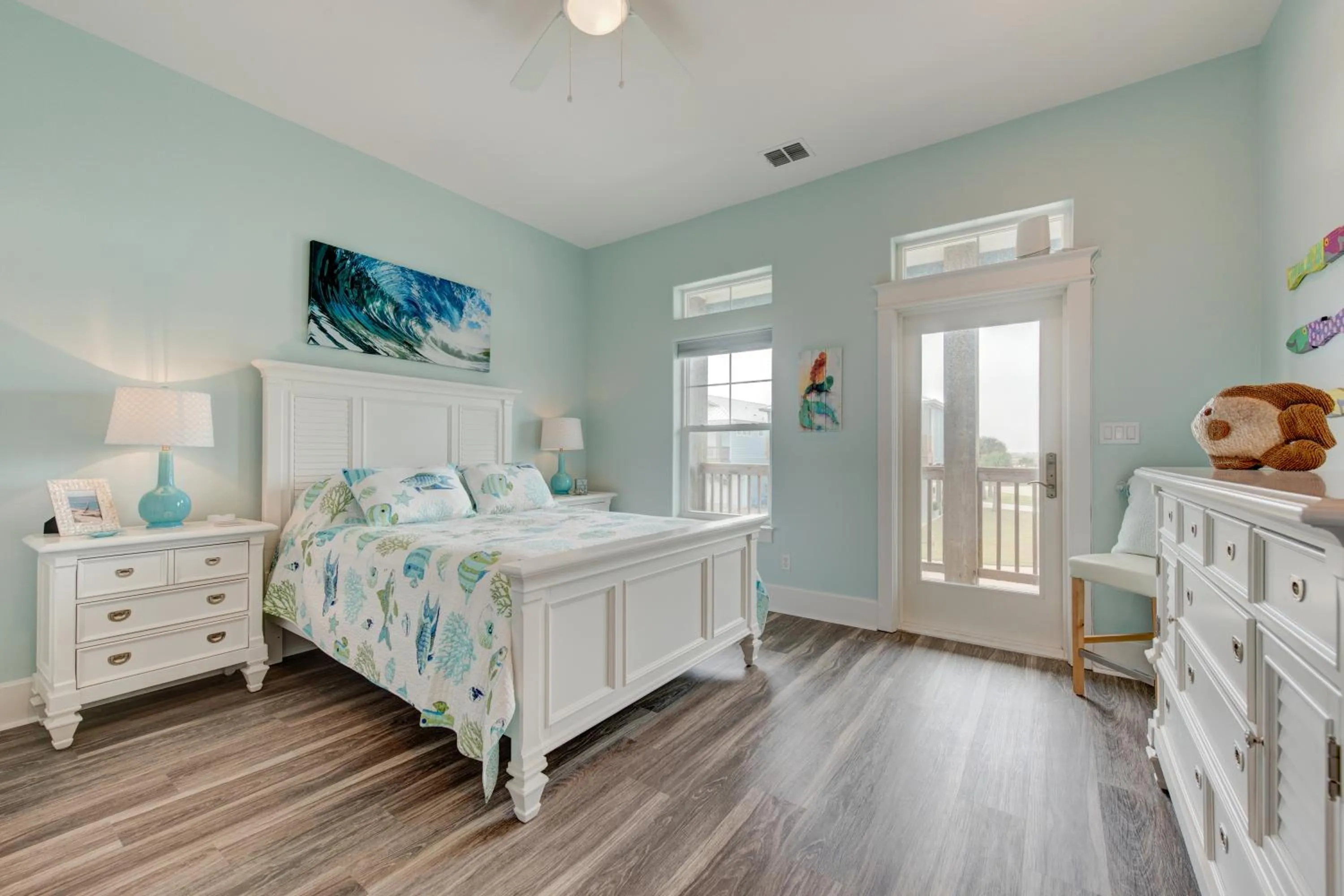 Property building, Bed in Whooping Crane Lane