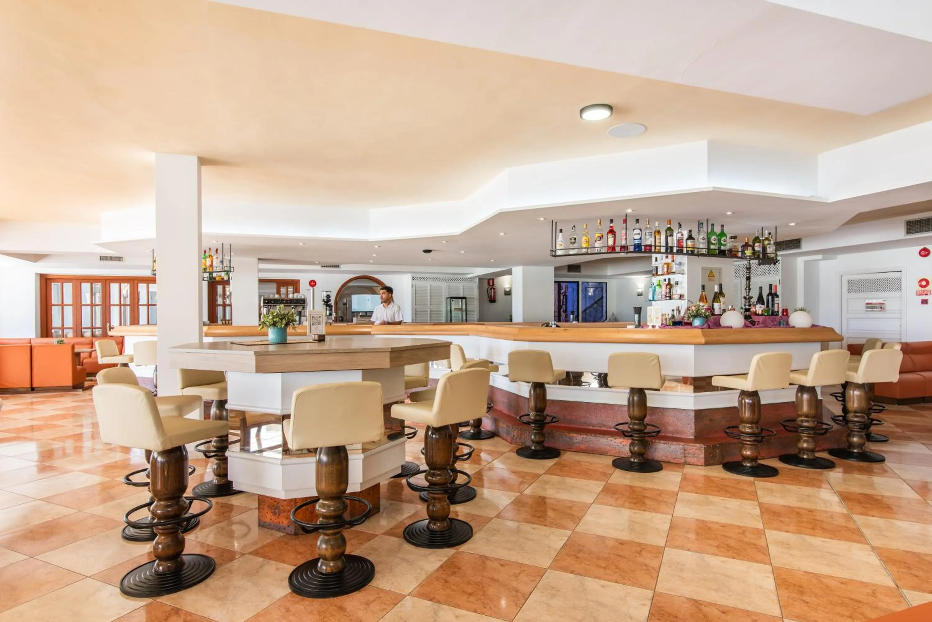 Lounge or bar in Hotel Na Taconera