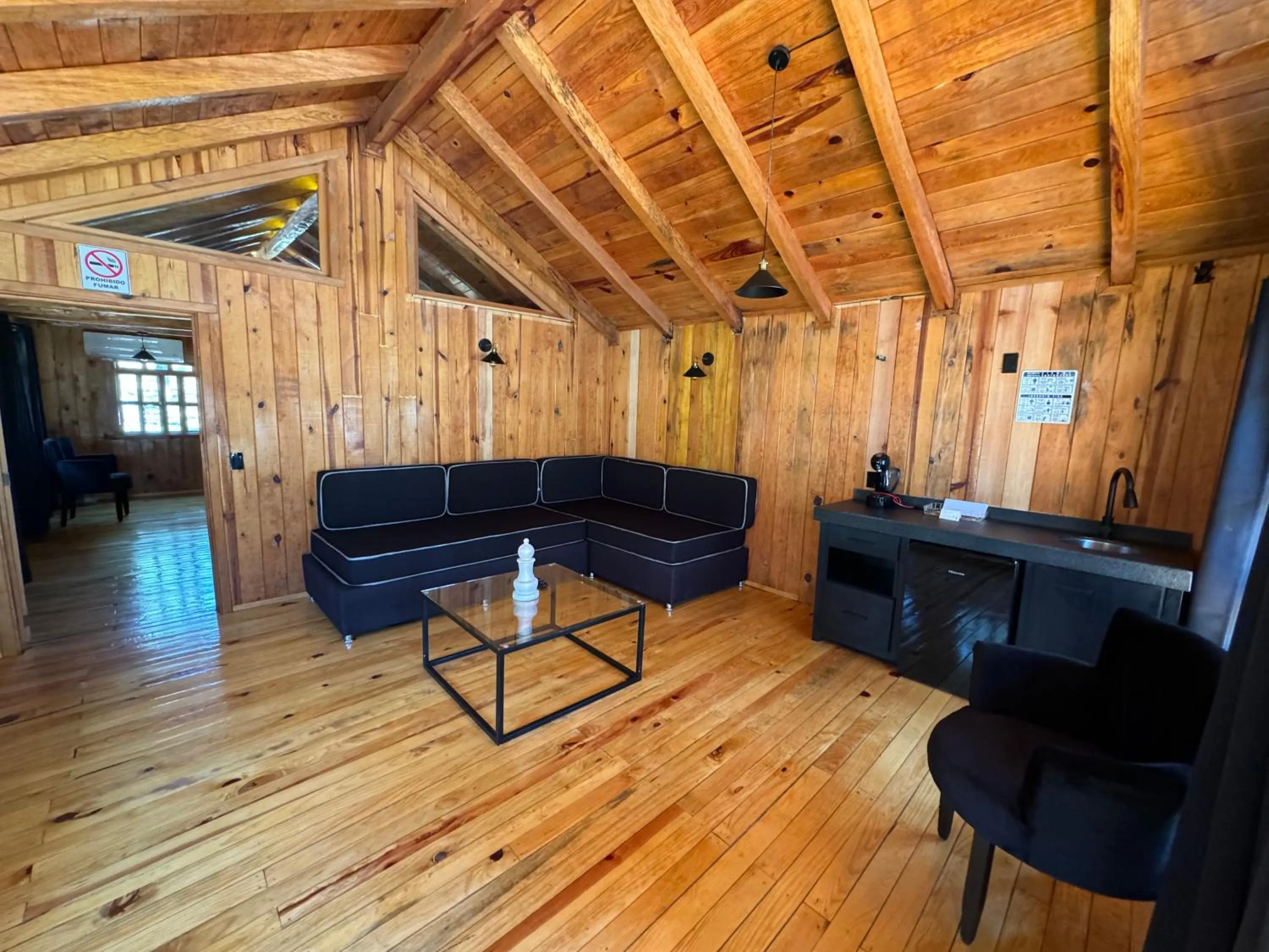 Living room in PINE TREE Mazamitla Hotel Boutique & Cabañas