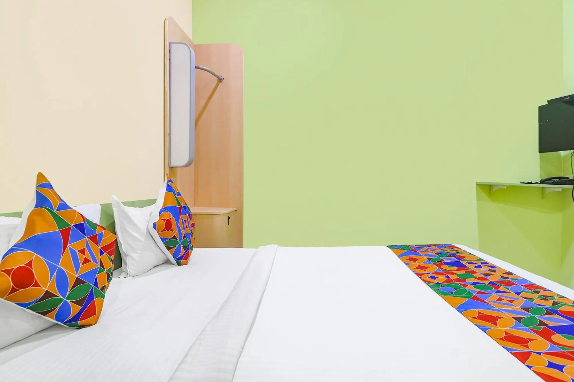 TV and multimedia, Bed in FabExpress Airport Stay Inn - Nr Hyderabad Airport