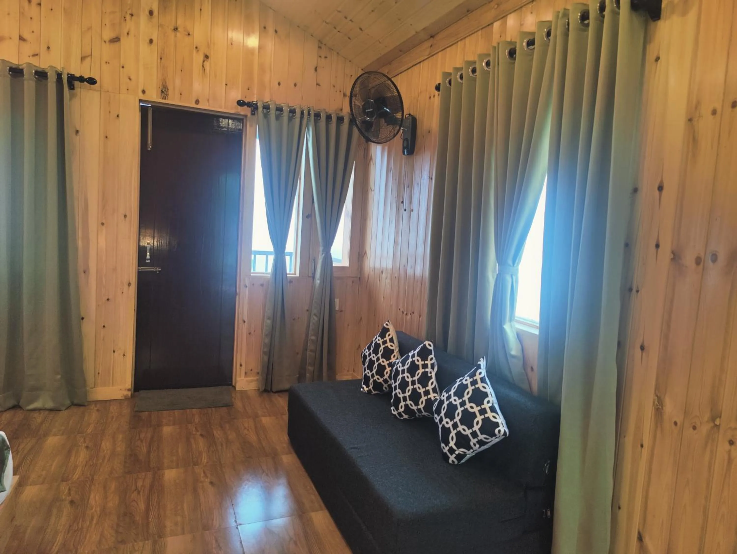 LaSerene The Cottage - Pangoot