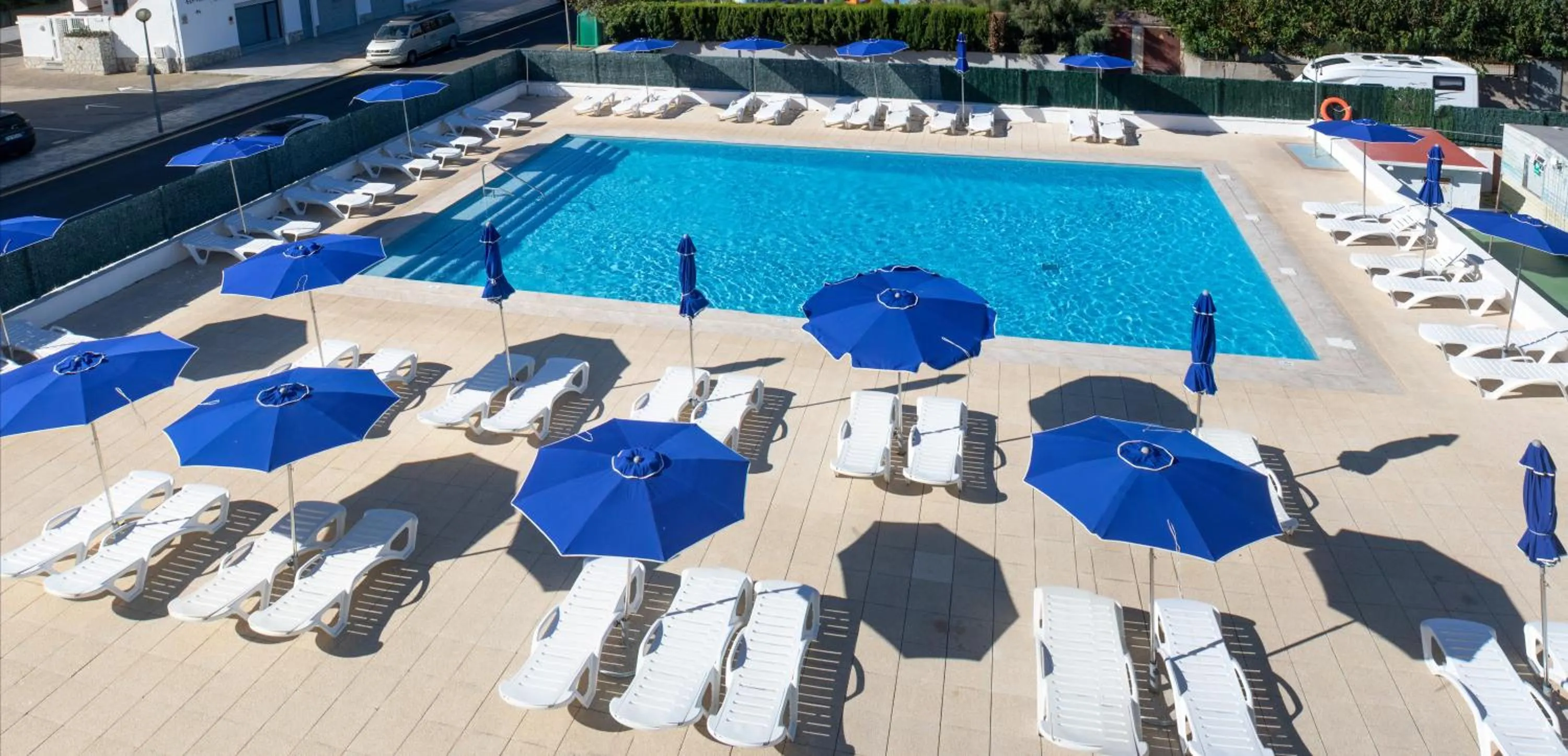 Swimming pool in Nautilus Hotel