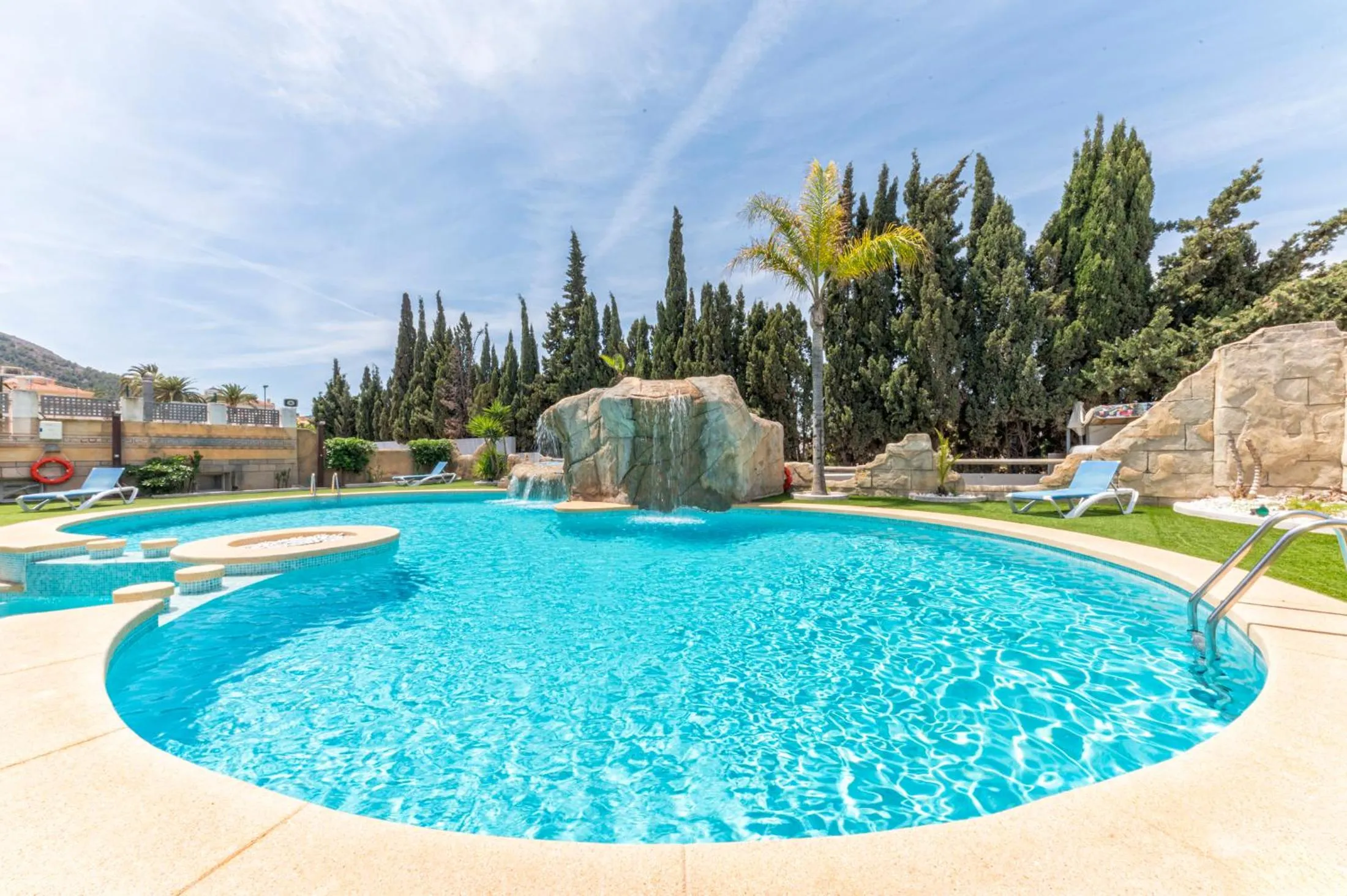 Pool view in Hotel Rober Palas
