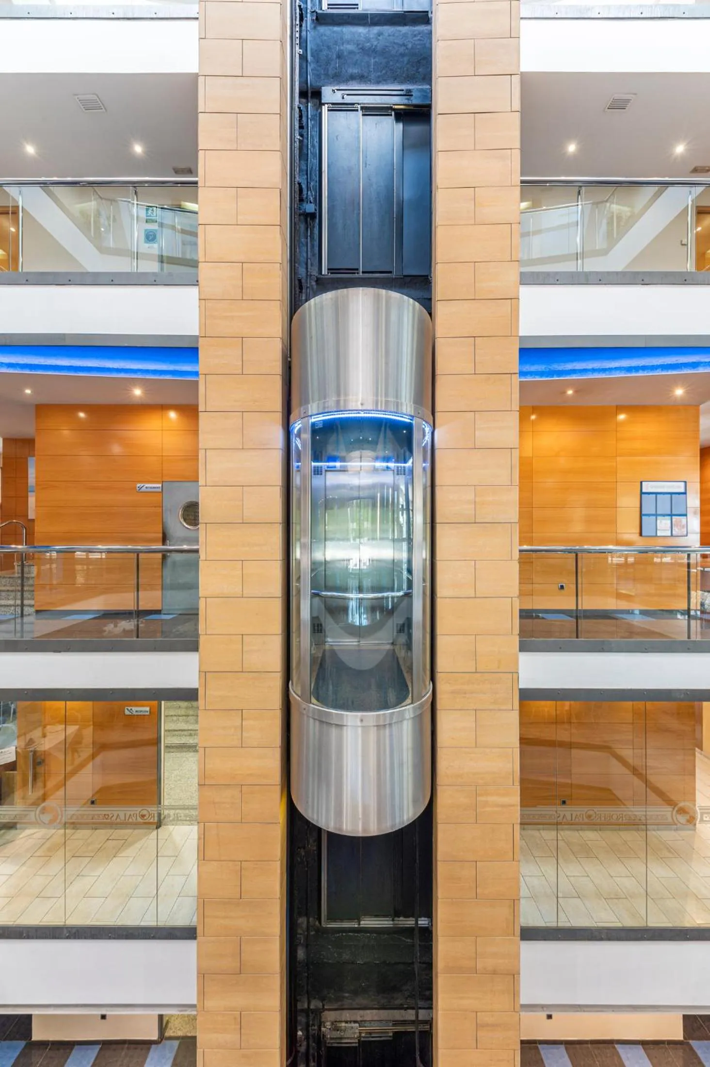 Property building in Hotel Rober Palas