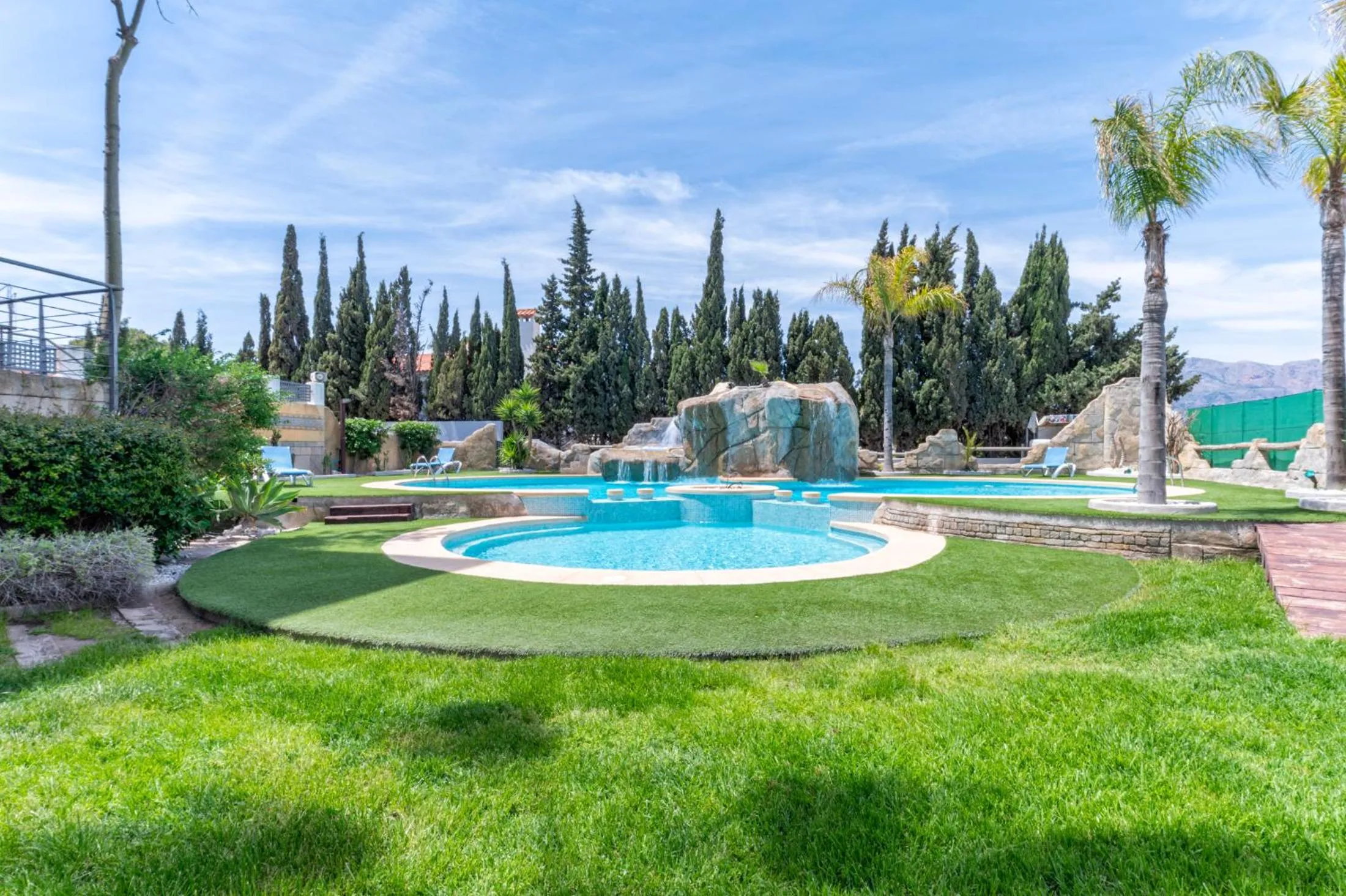 Garden in Hotel Rober Palas