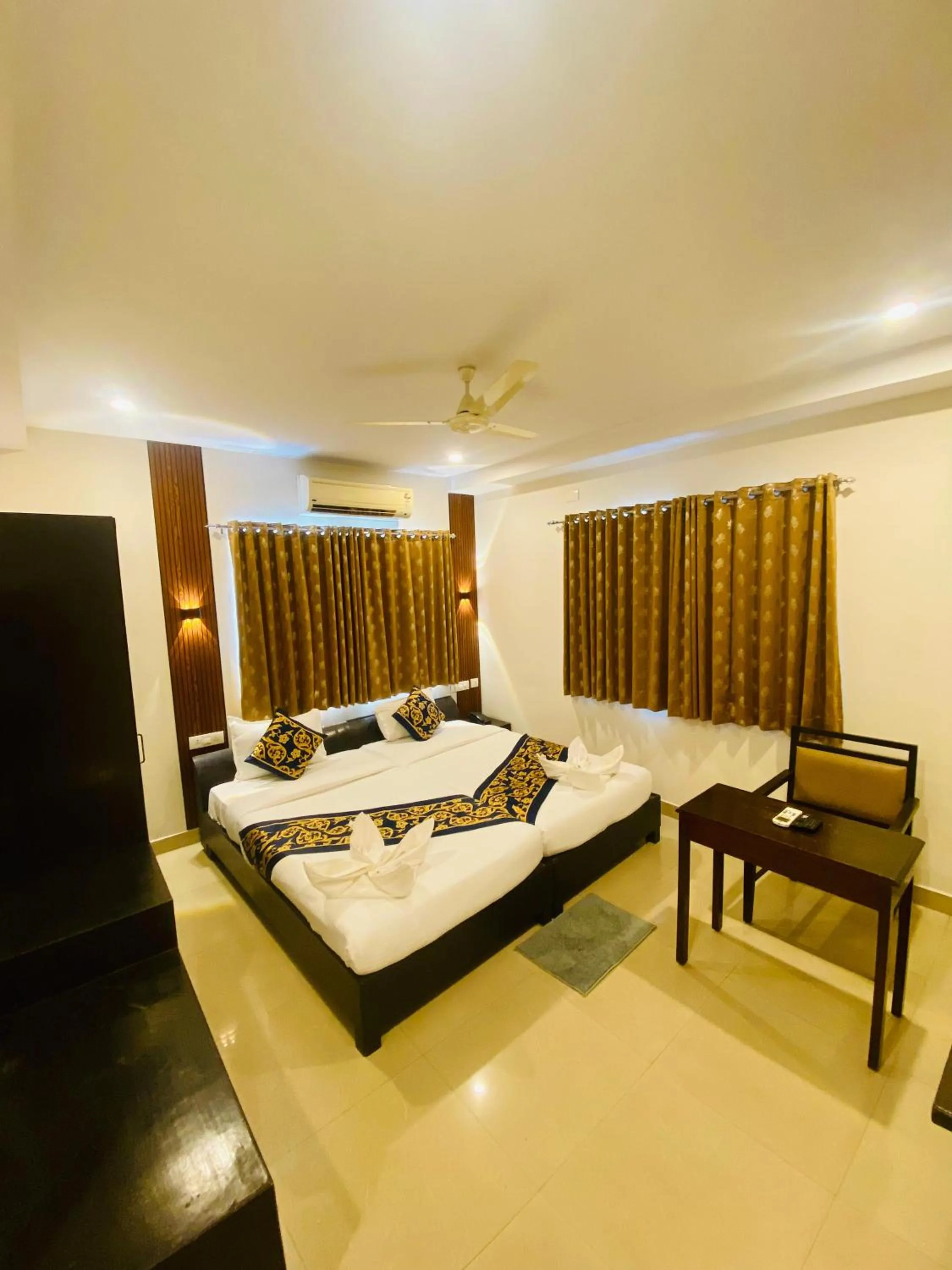 Bed in SHLOKA RESIDENCY