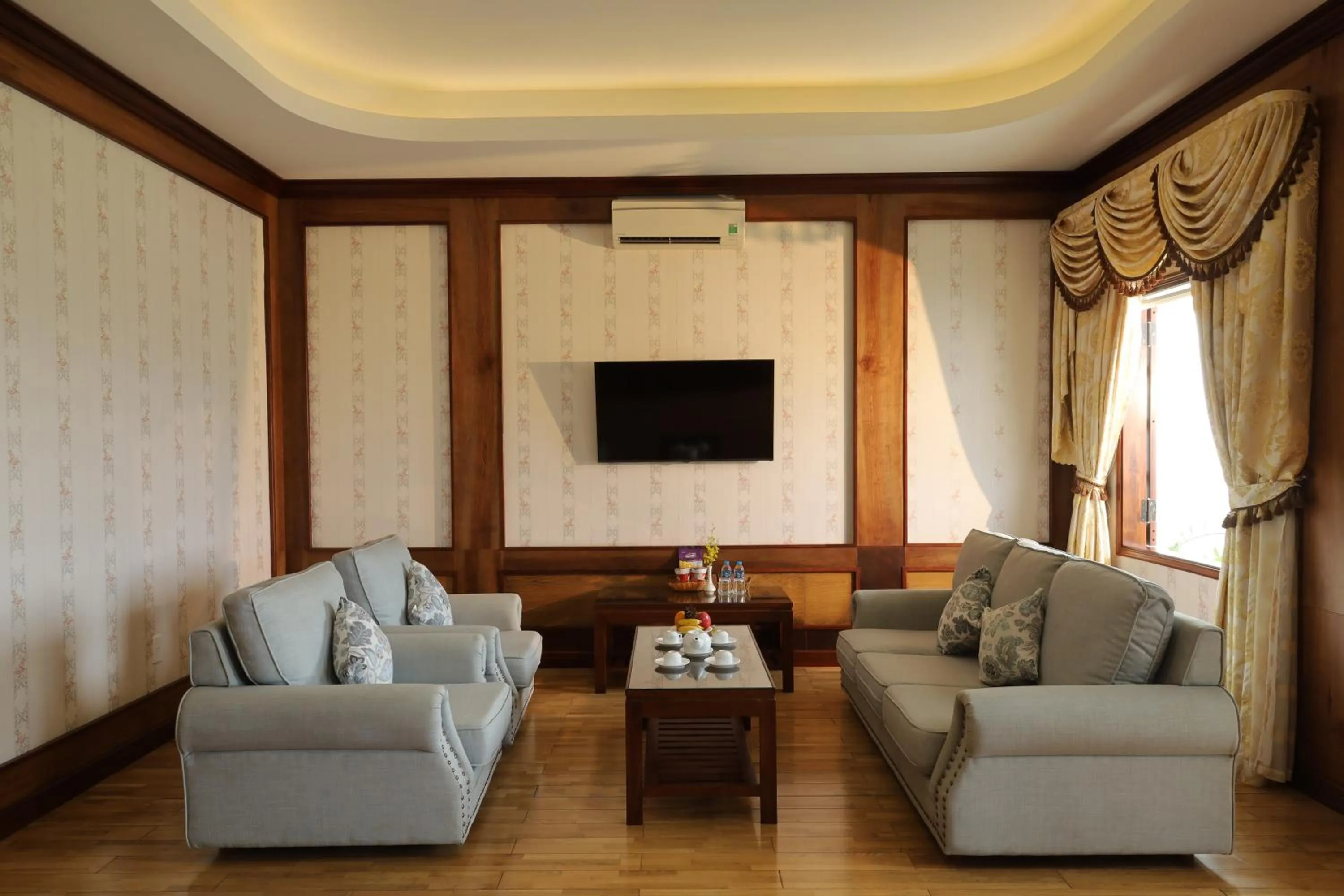 Bathroom in Pleiku Hotel by Gia Lai Tourist