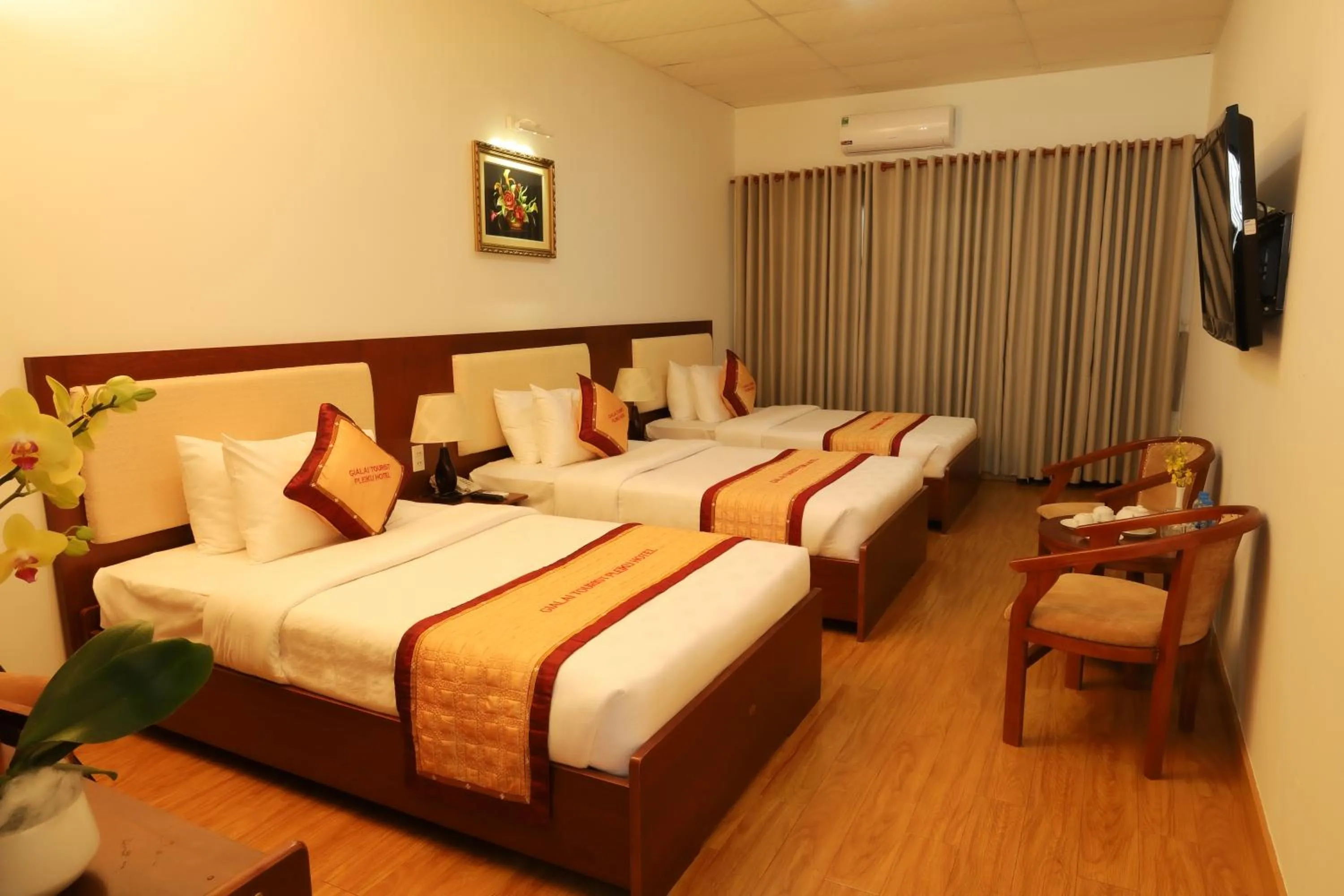 Bed in Pleiku Hotel by Gia Lai Tourist