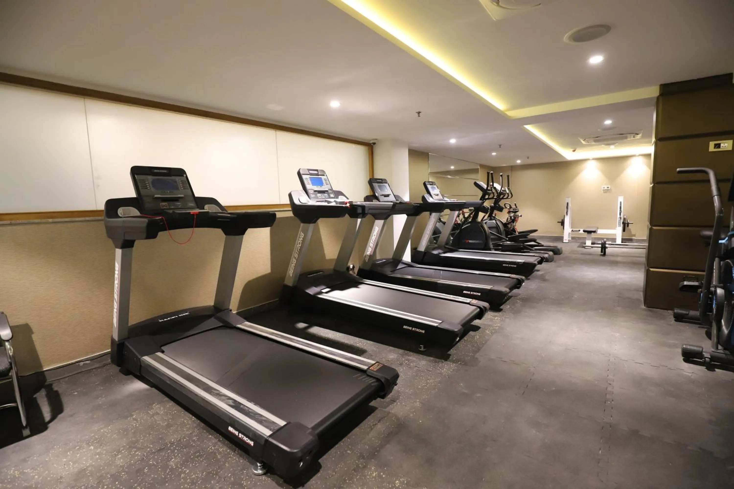 Fitness centre/facilities in The Pristine Hotel