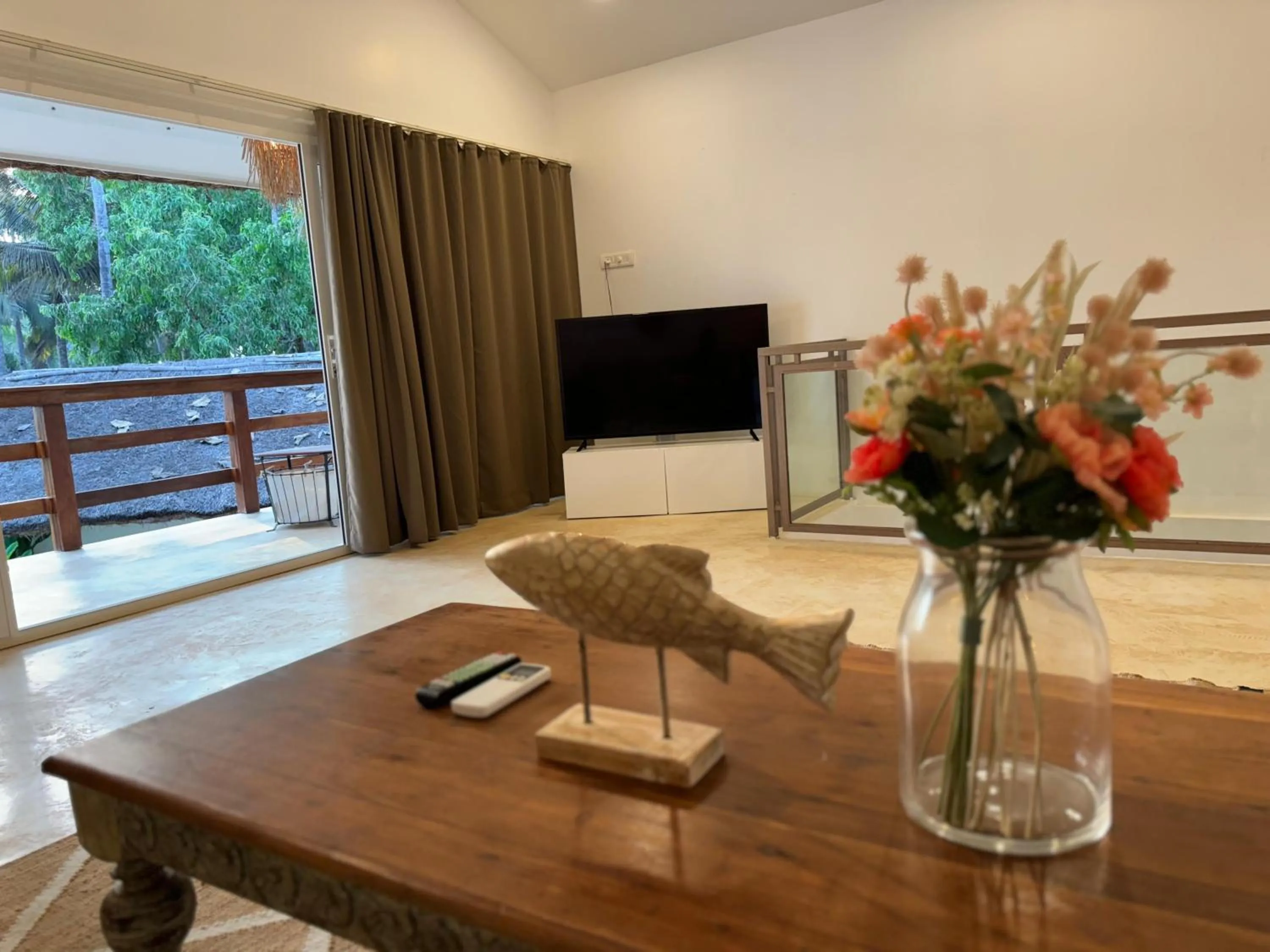 TV and multimedia in Thalassa Beach Boutique Resort