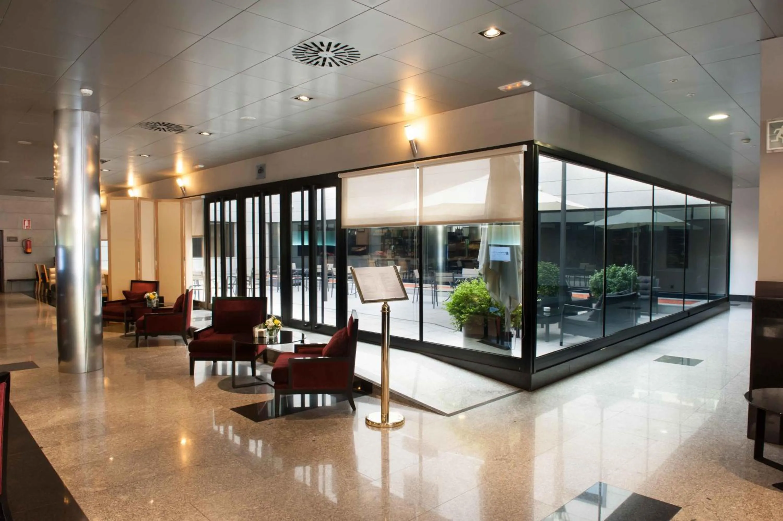 Lounge or bar in Sercotel Princesa De Eboli