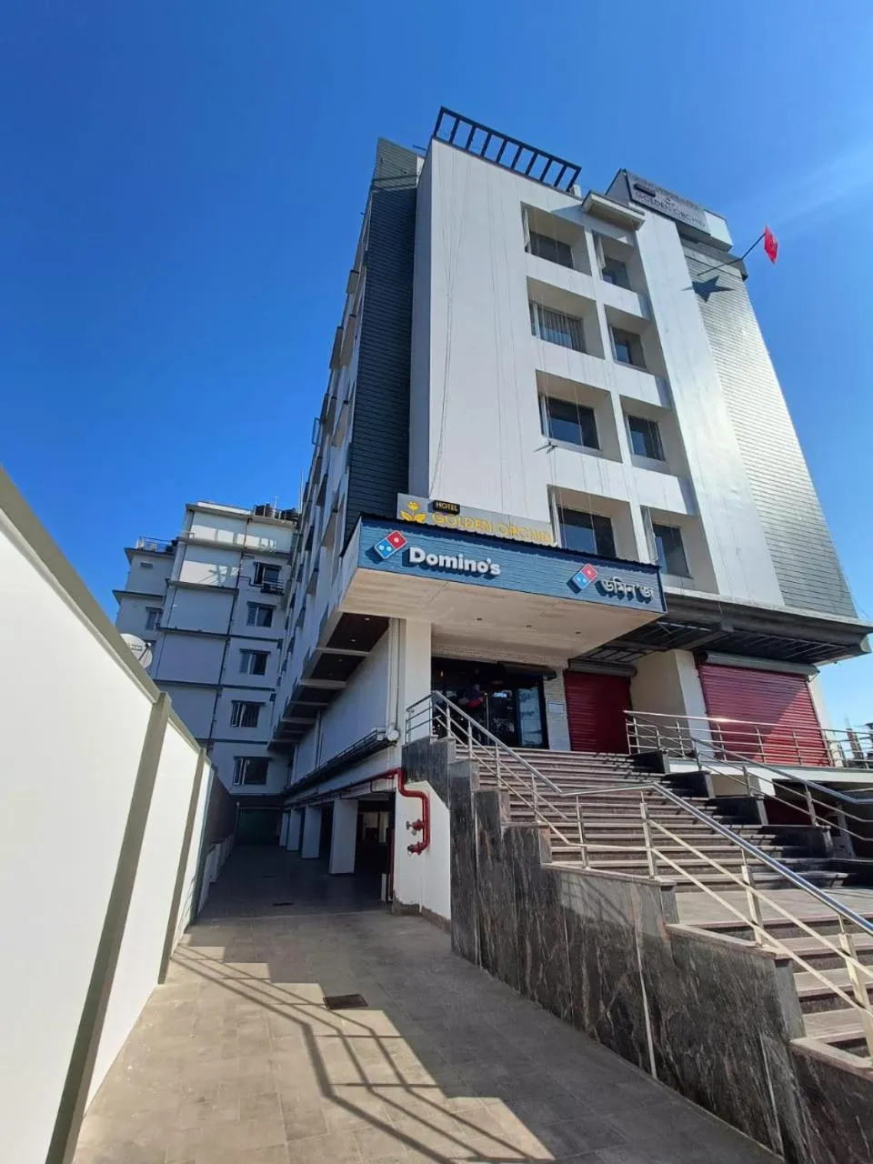 Property building in HOTEL GOLDEN ORCHID