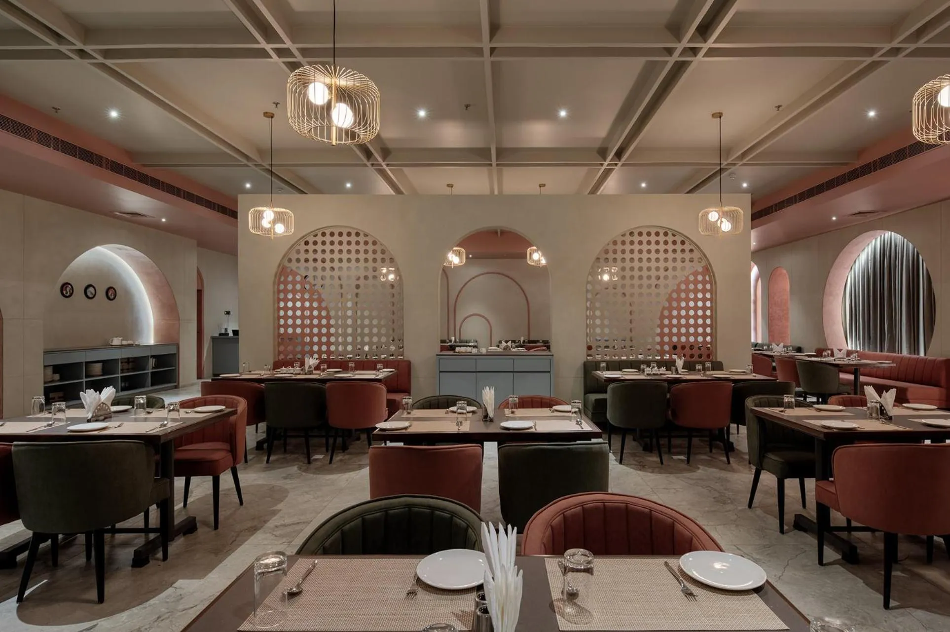 Restaurant/places to eat in Hotel Akruti, Nanded