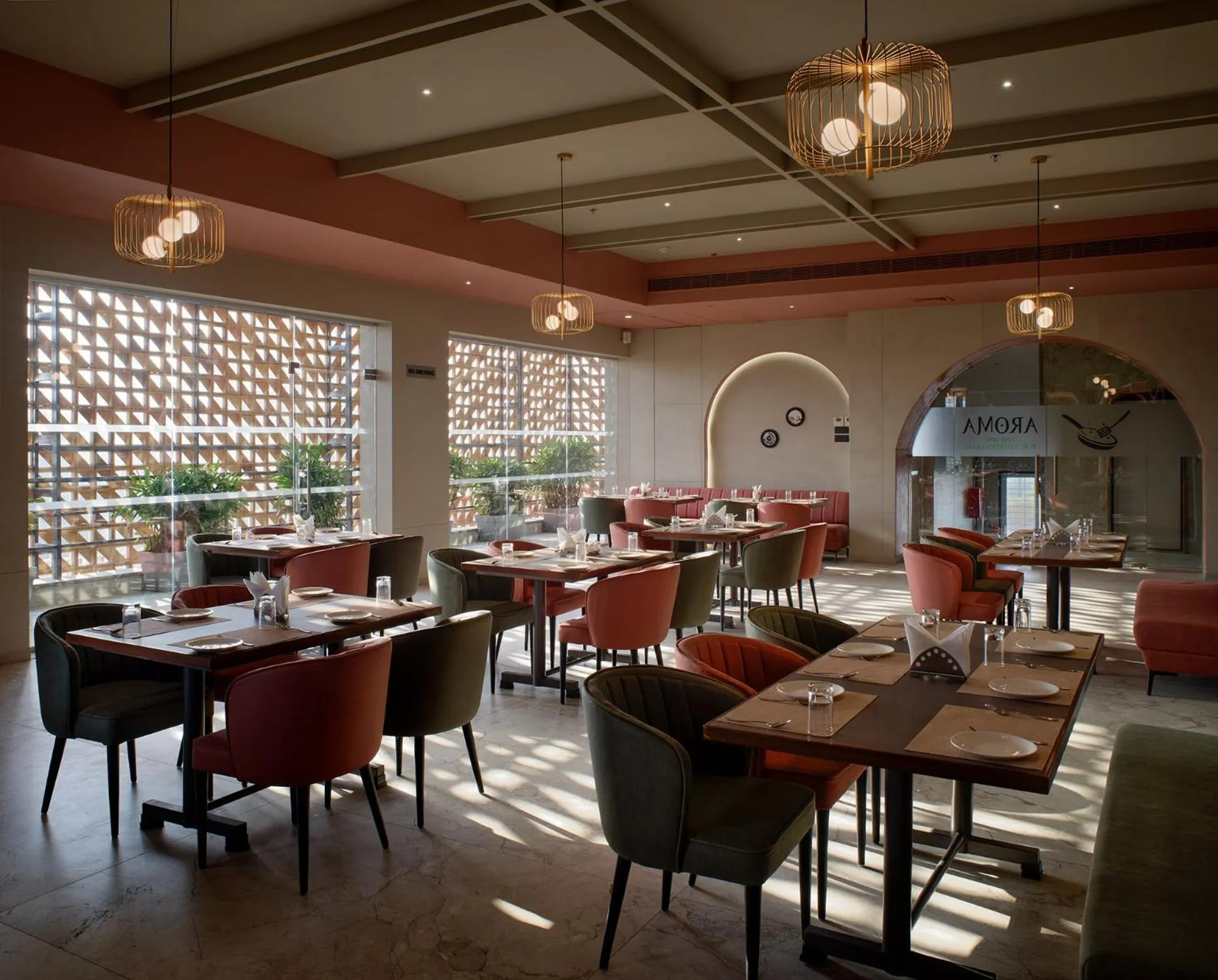 Restaurant/places to eat in Hotel Akruti, Nanded