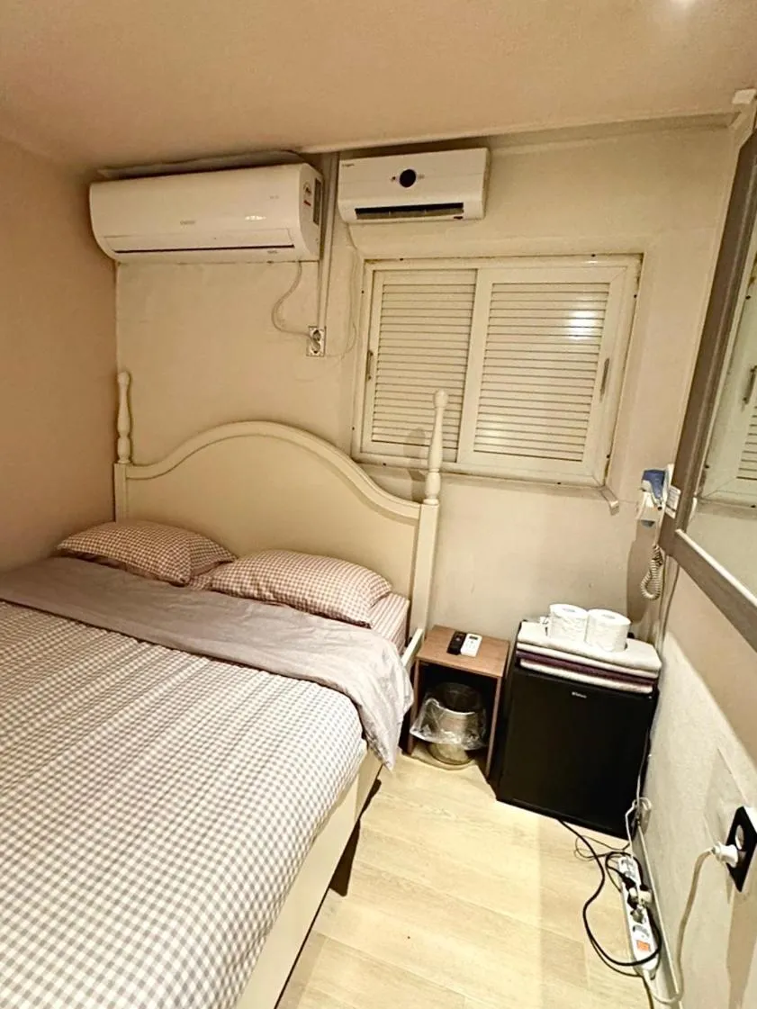 Maison Yongsan Myeongdon Hotel