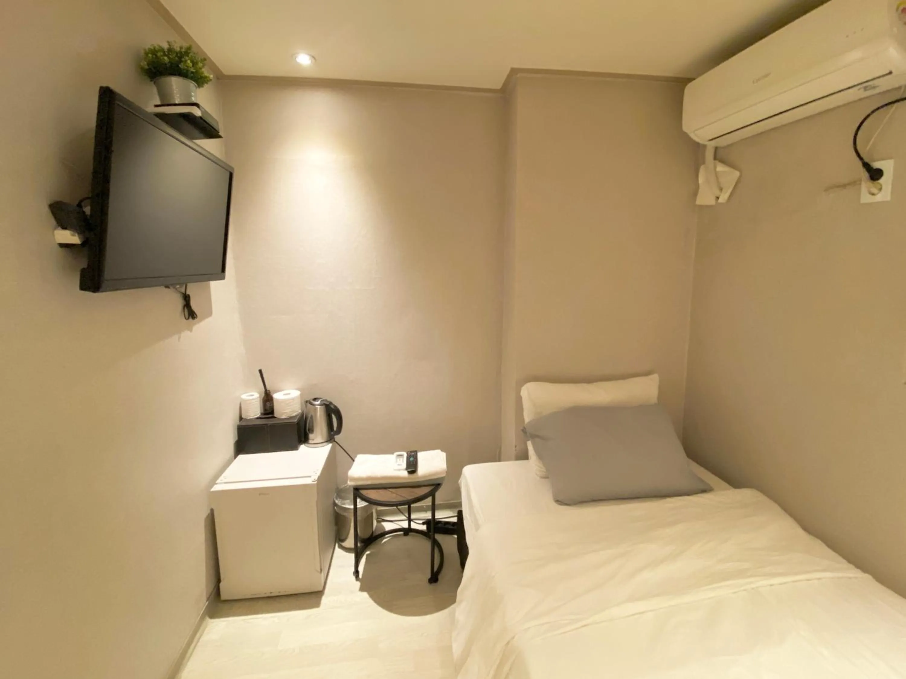 Maison Yongsan Myeongdon Hotel