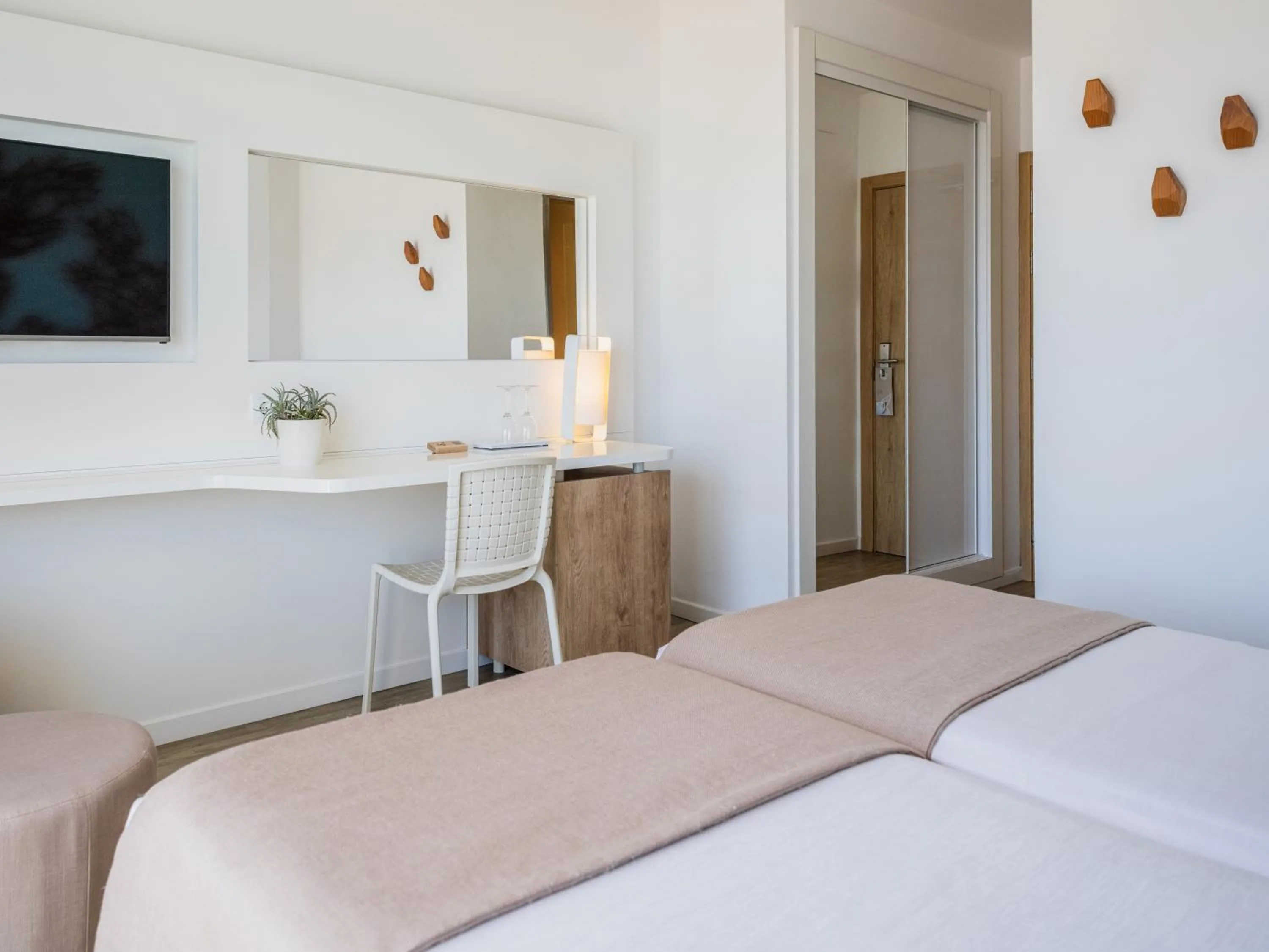 Bedroom, Bed in The Sea Hotel by Grupotel - Adults Only