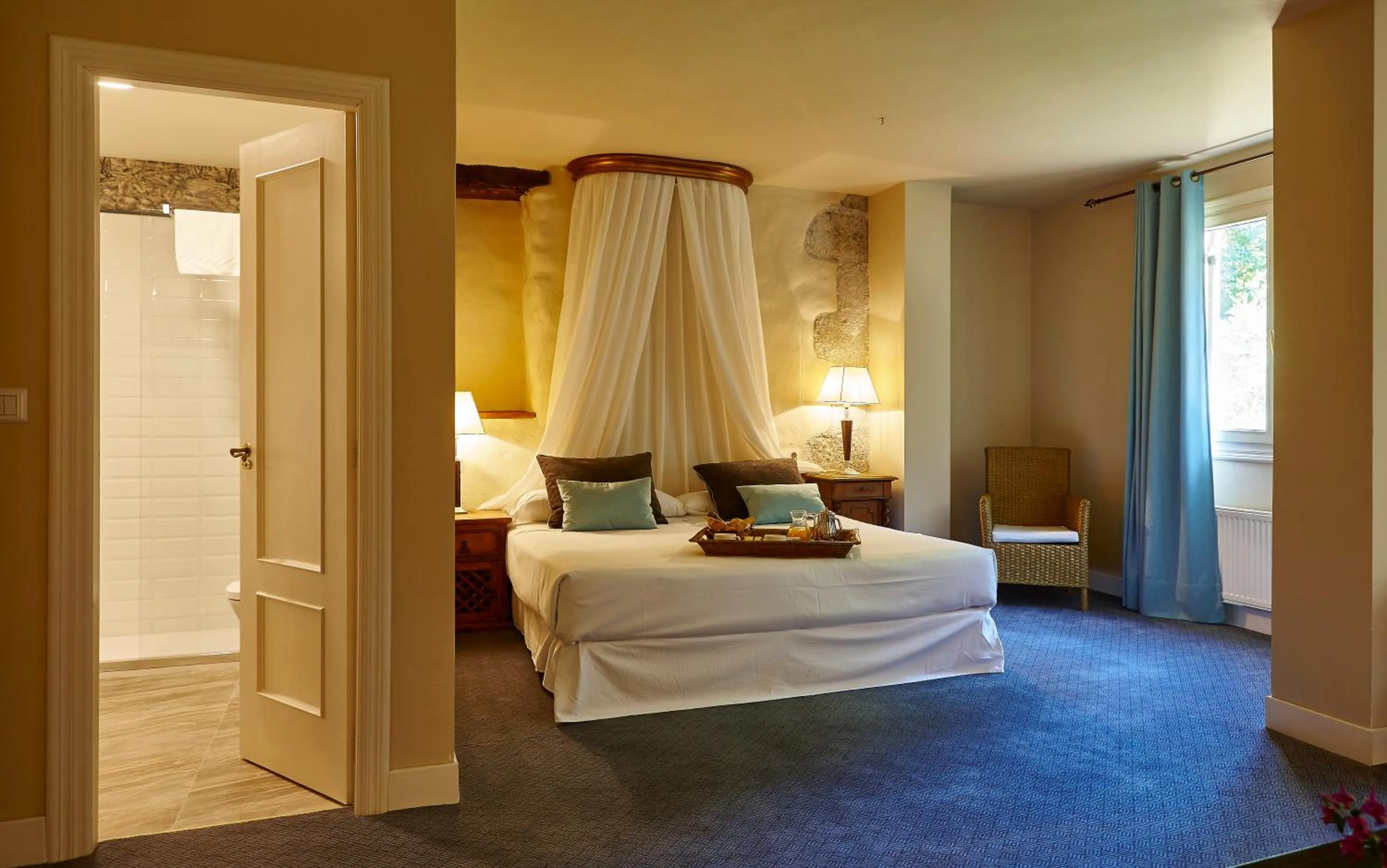 Bed in Hotel Zubieta