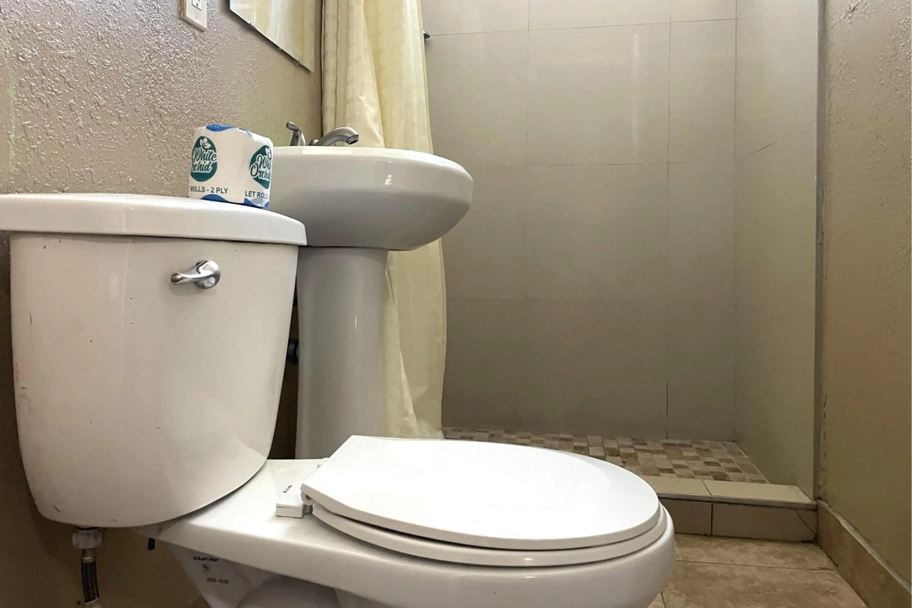 Bathroom in Sai Park Motel