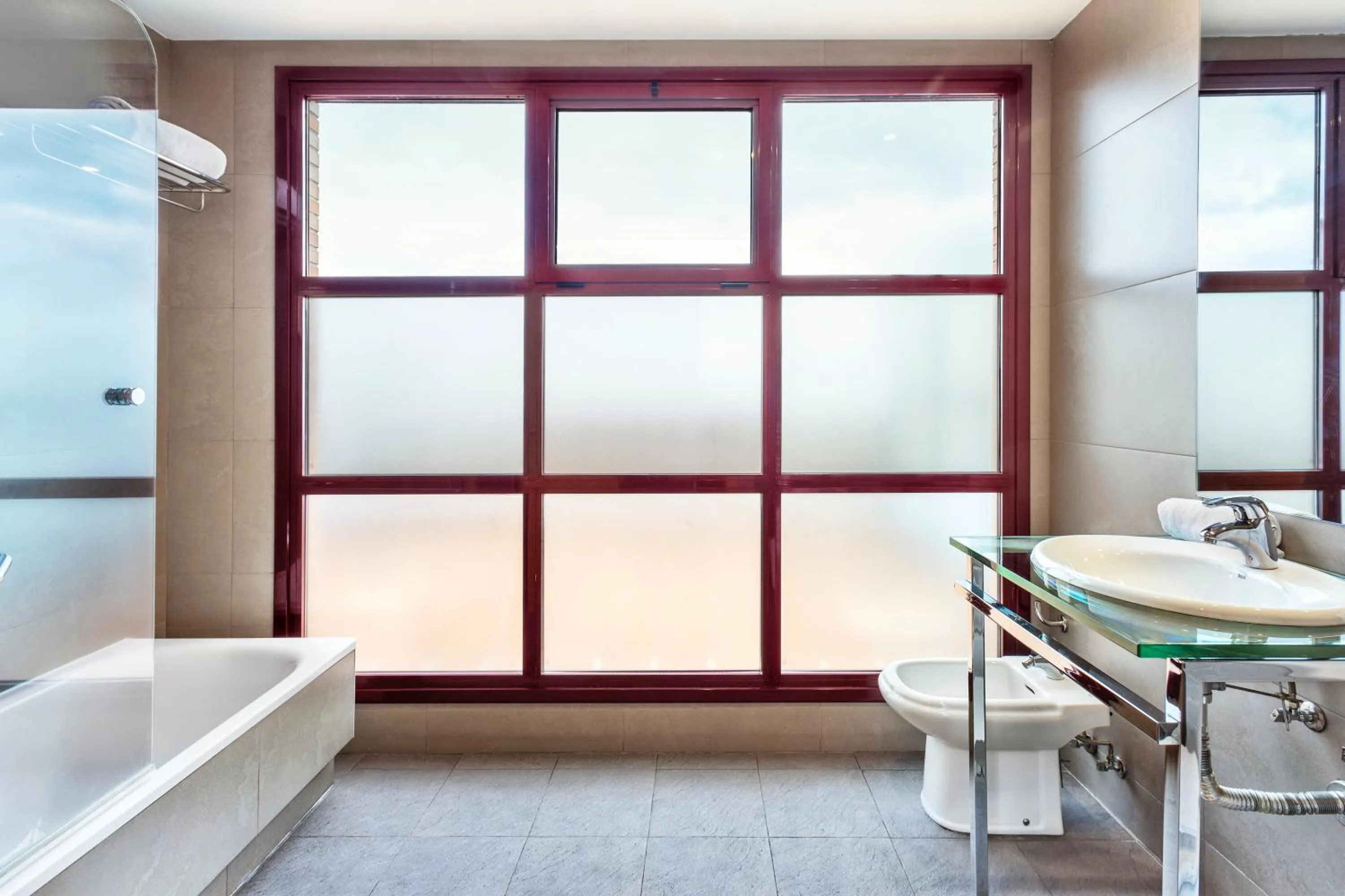 Bathroom in B&B HOTEL Madrid Fuenlabrada