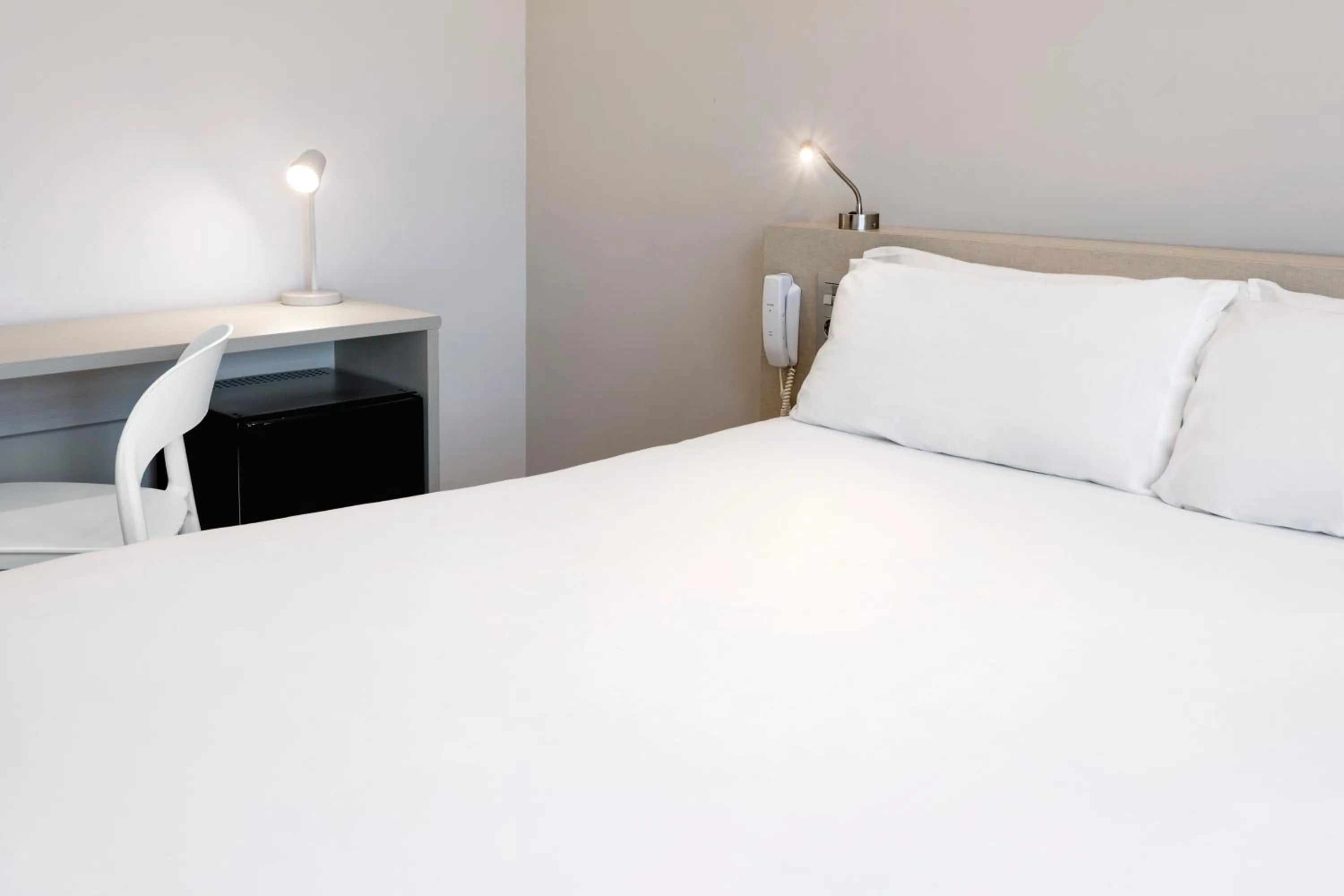 Bedroom, Bed in B&B HOTEL Madrid Fuenlabrada