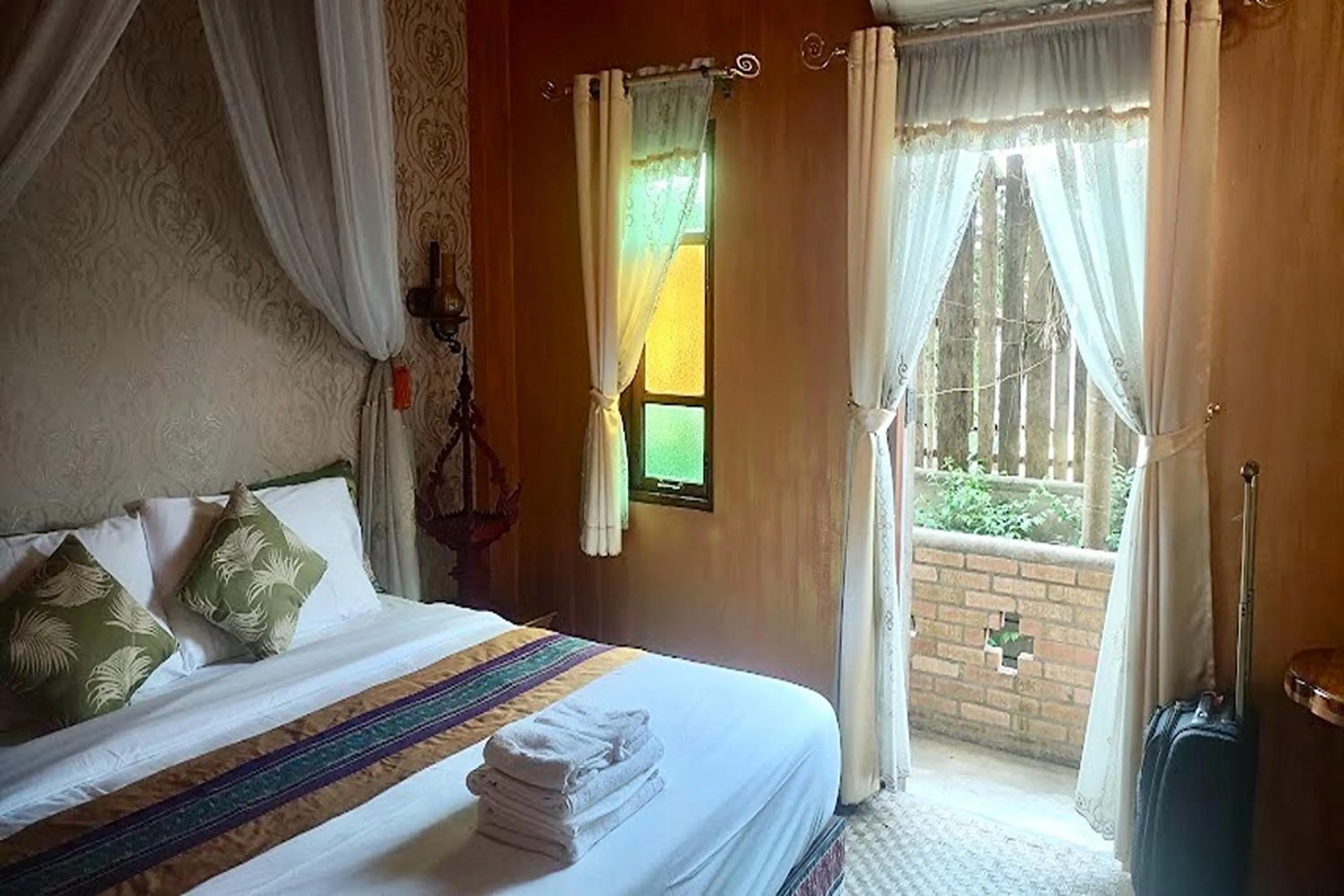 Bedroom, Bed in Amethyst Hotel Chiang Mai