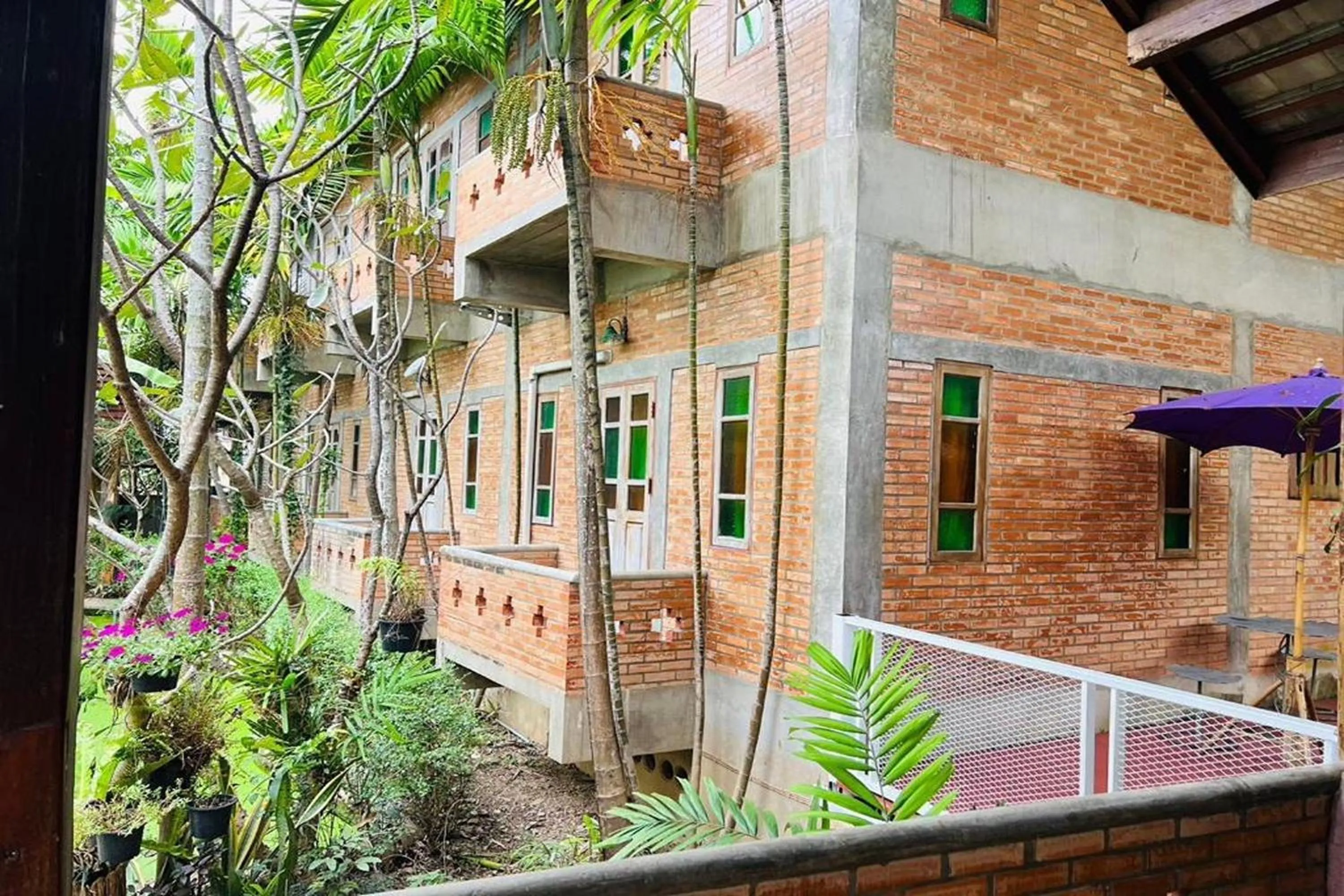 Property building in Amethyst Hotel Chiang Mai