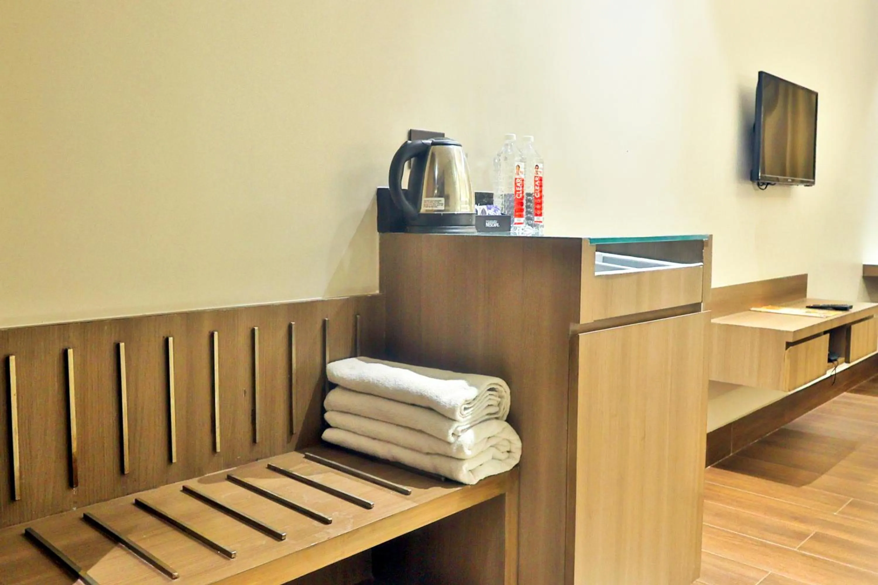 Bed in Hotel Kant Palace