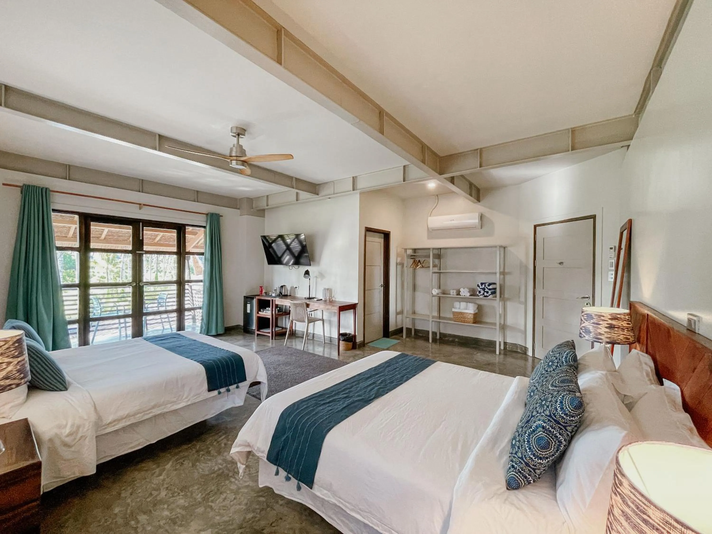 Bed in Kaimana Resort Siargao