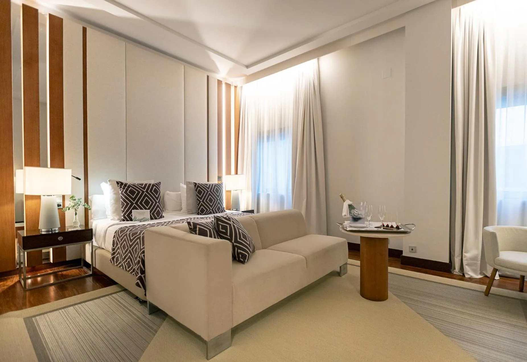 Bedroom, Bed in Hospes Amérigo, Alicante, a Member of Design Hotels