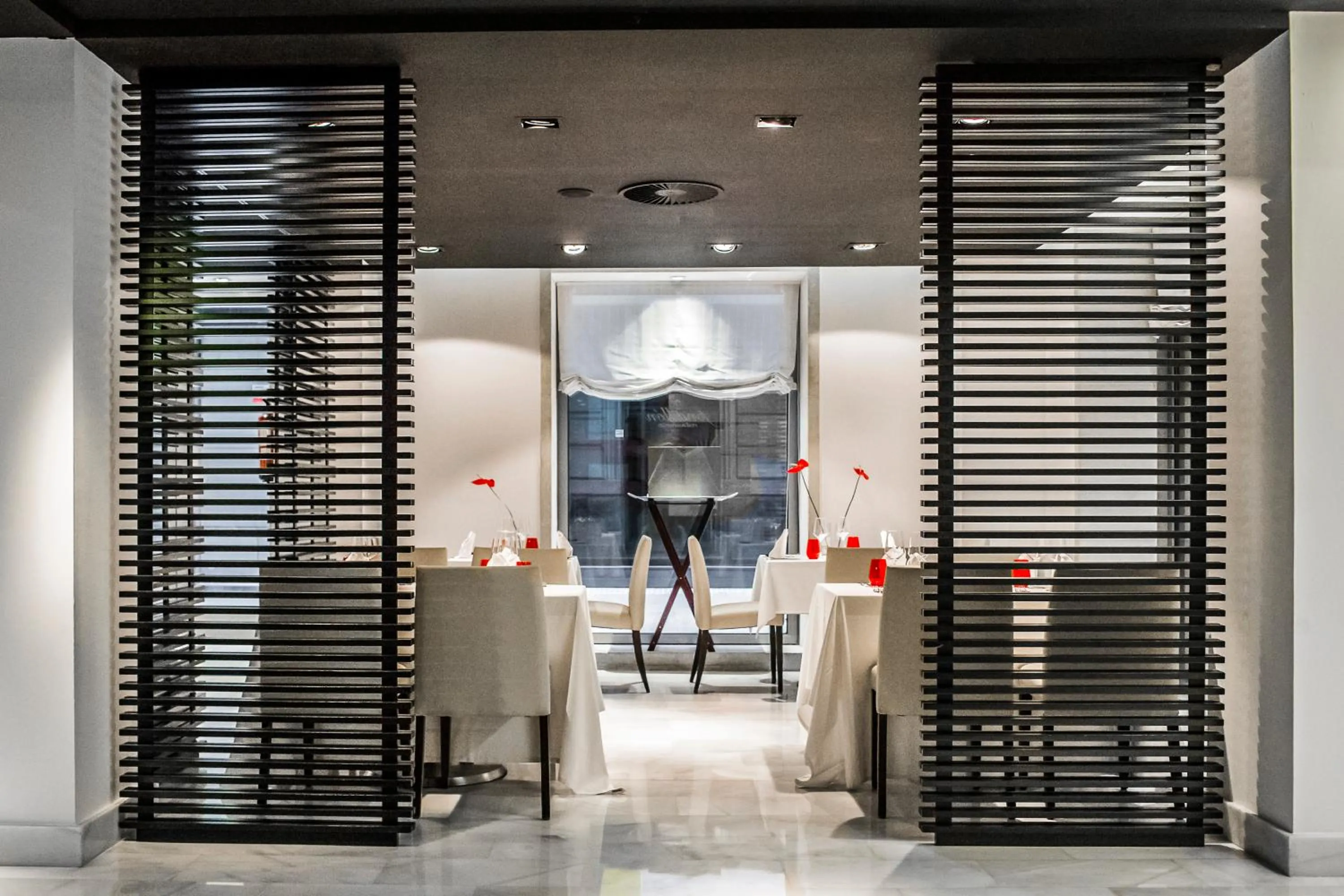 Restaurant/places to eat in Hospes Amérigo, Alicante, a Member of Design Hotels