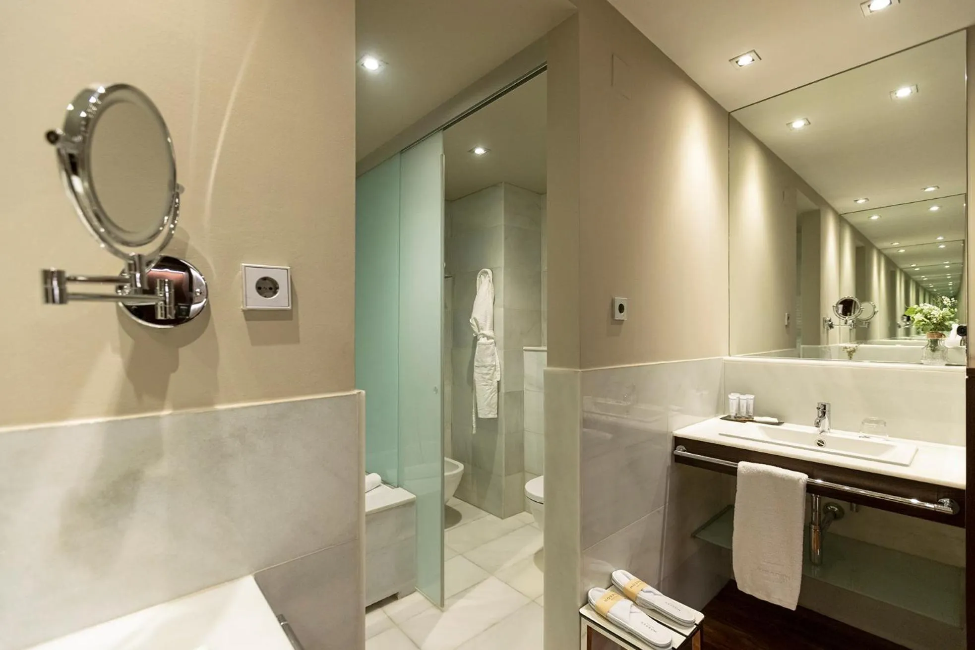 Bathroom in Hospes Amérigo, Alicante, a Member of Design Hotels