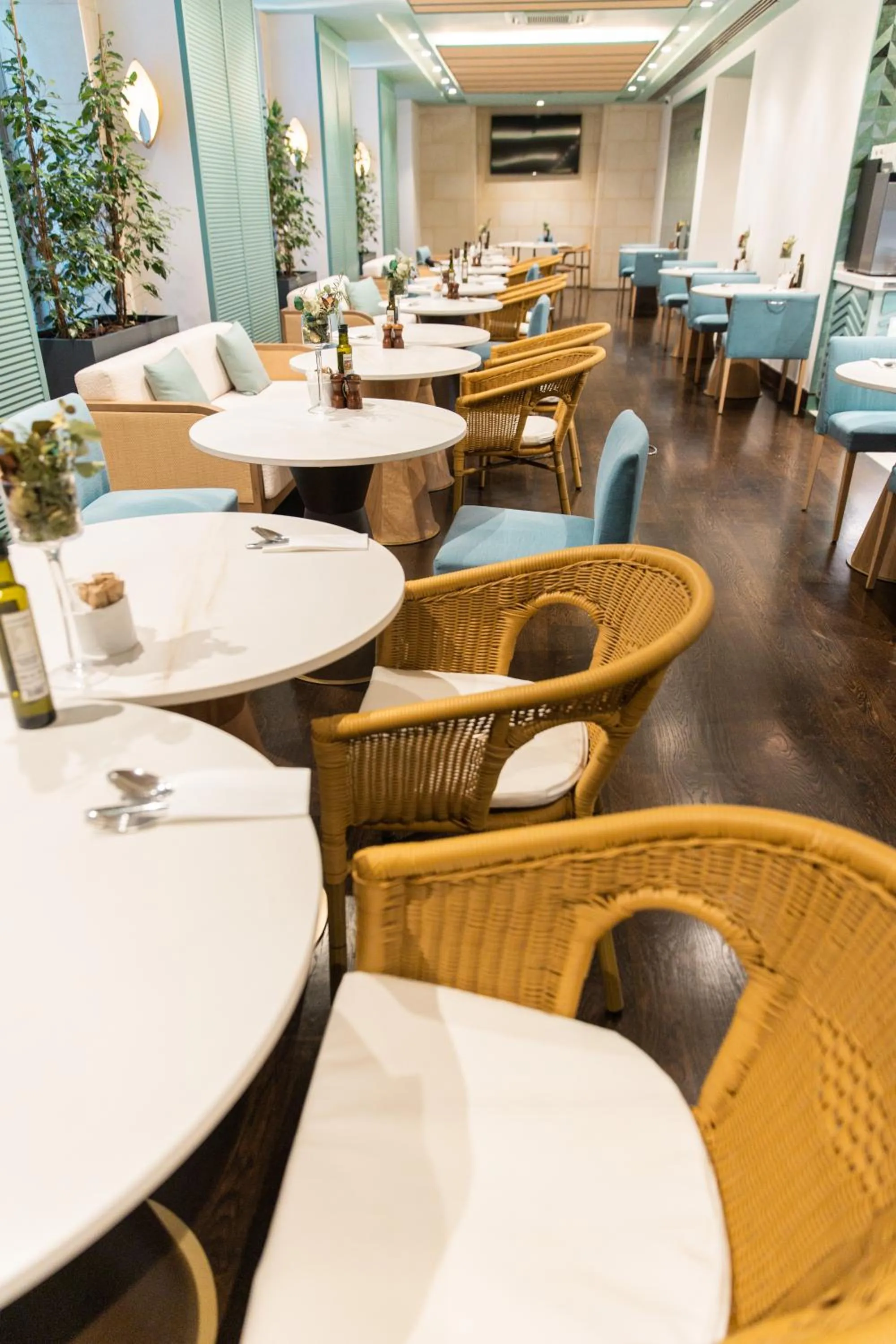 Breakfast in Hospes Amérigo, Alicante, a Member of Design Hotels