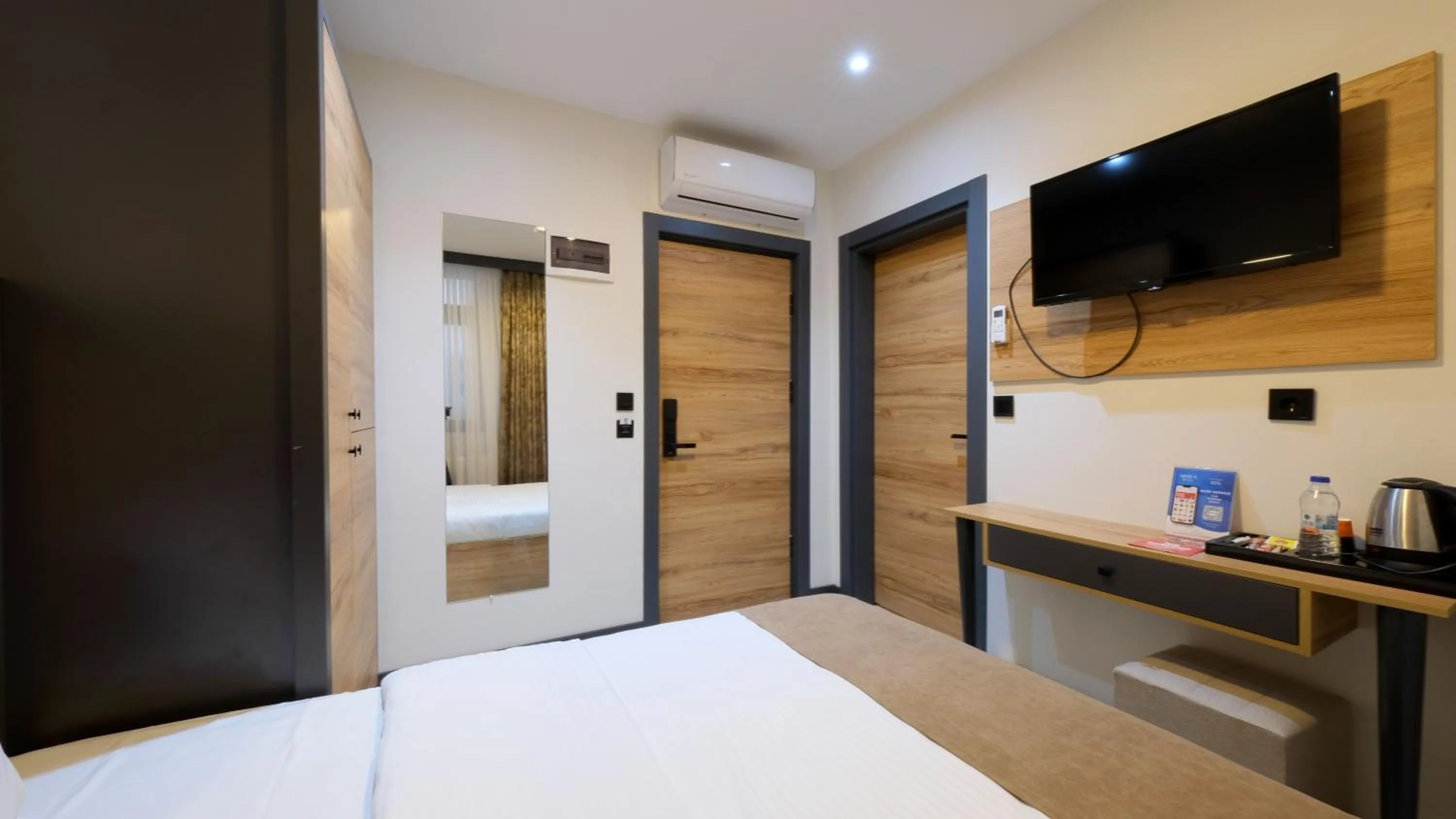 Photo of the whole room in Sirius Hotel Deluxe