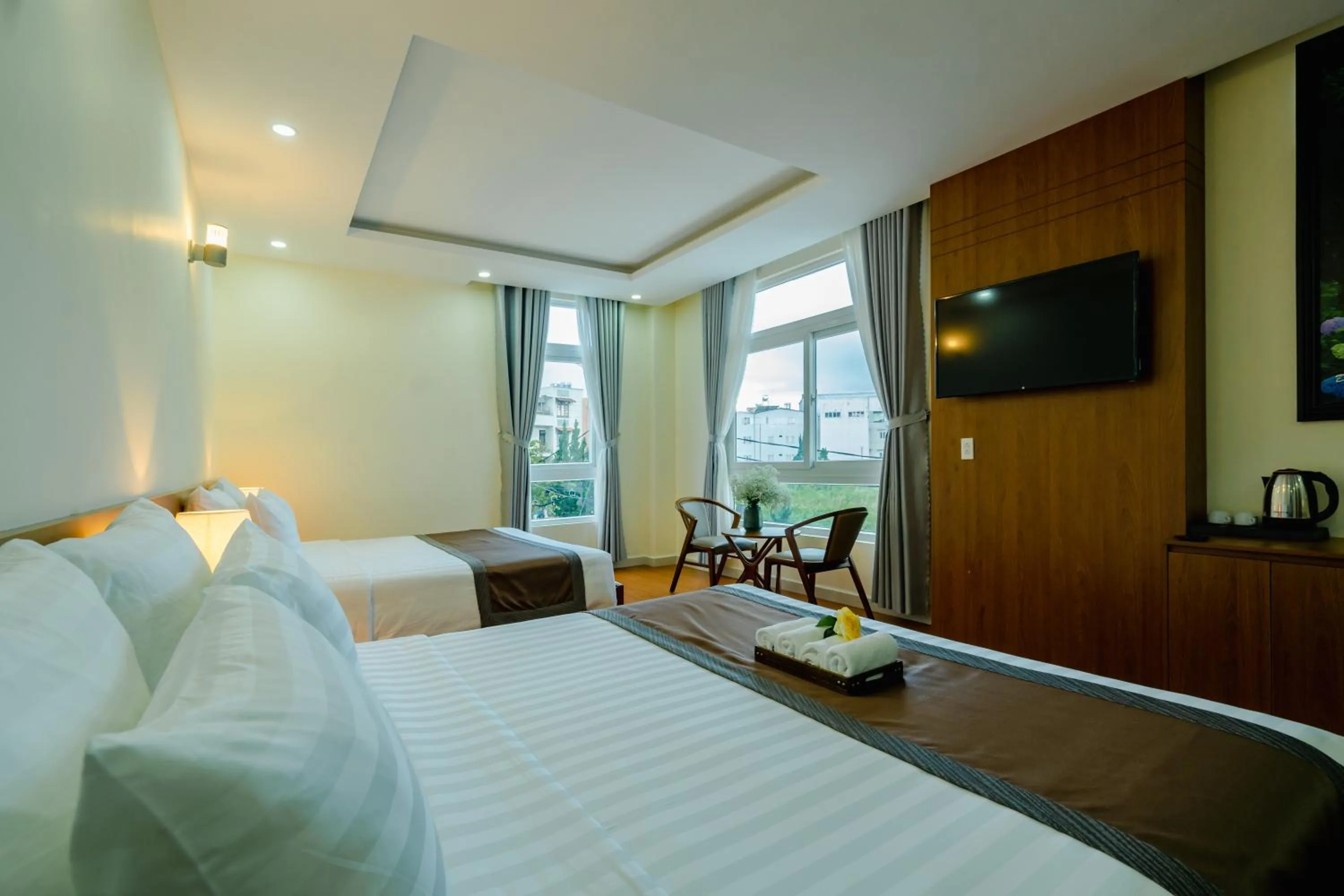 Photo of the whole room, Bed in Bombo DaLat Hotel