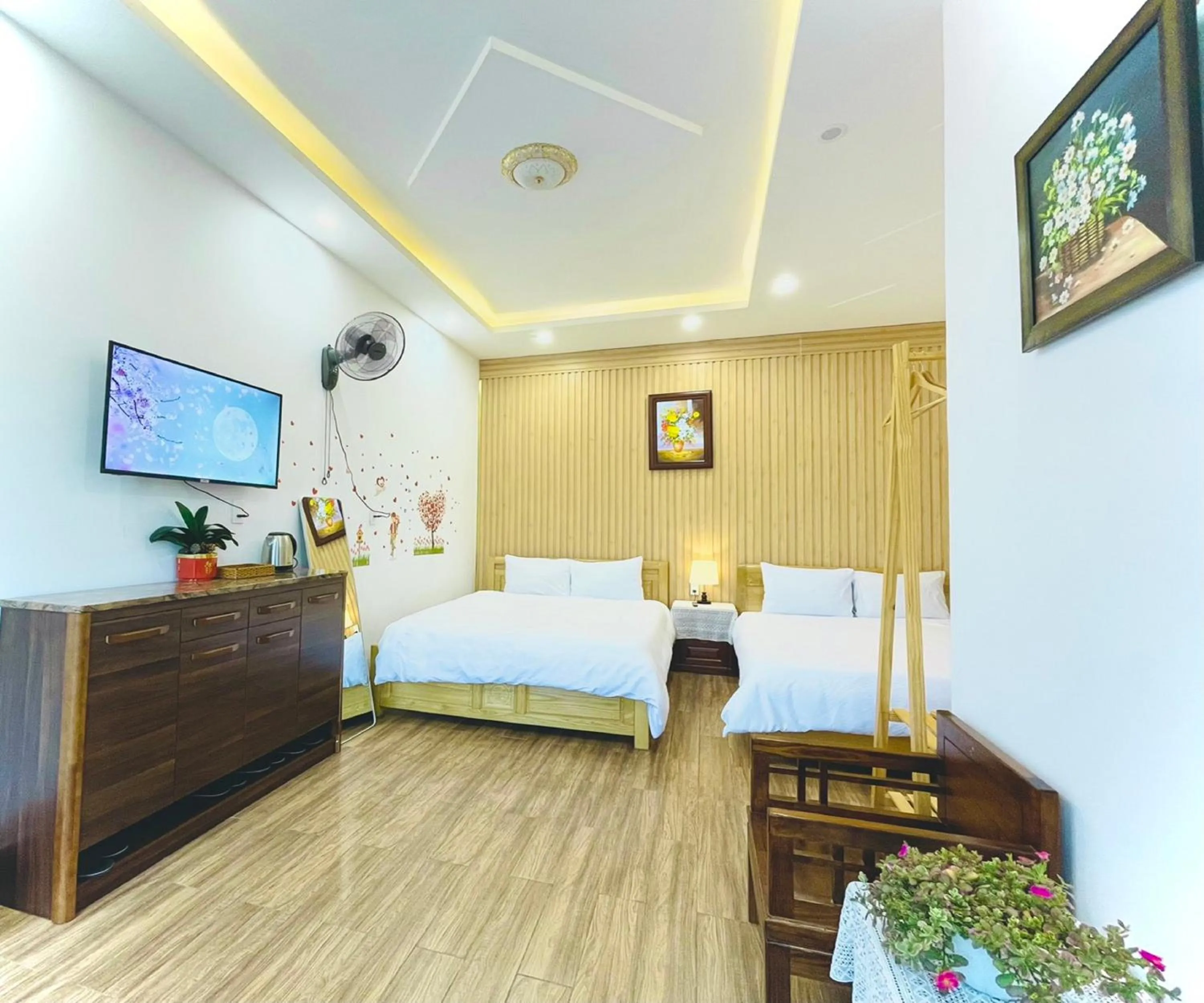 Bedroom, Bed in Pine Forest House Dalat