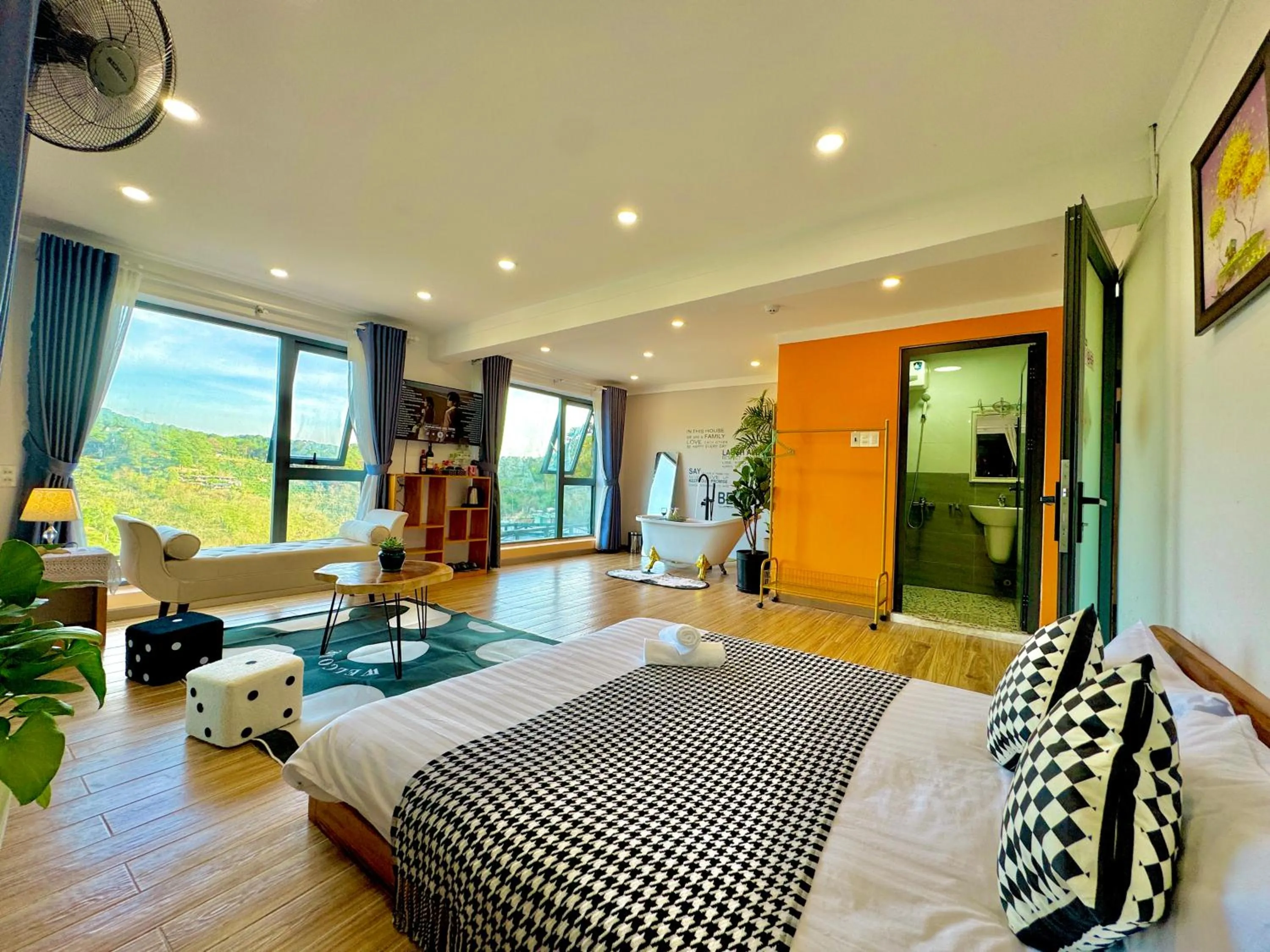 Bedroom, Bed in Pine Forest House Dalat