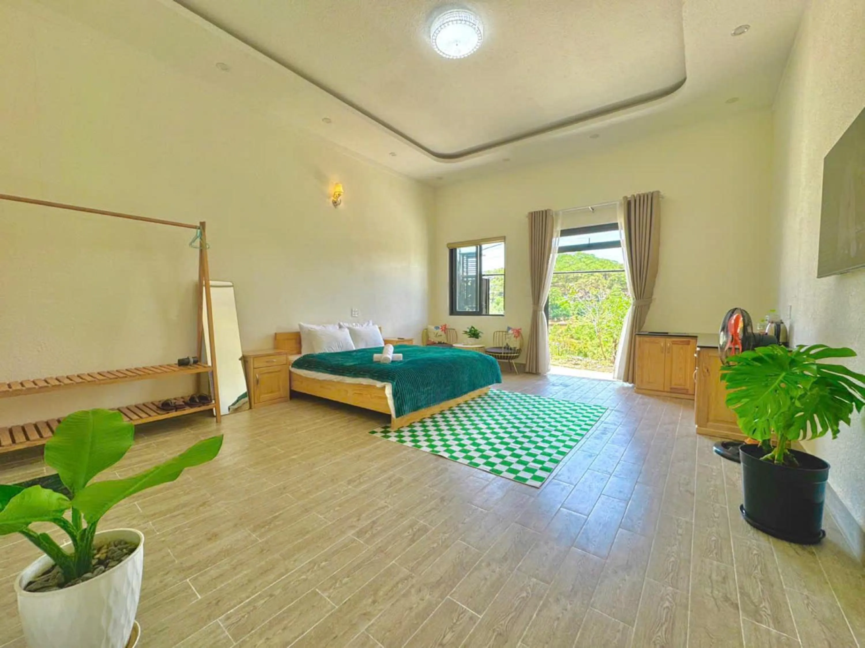 Photo of the whole room, Bed in Pine Forest House Dalat