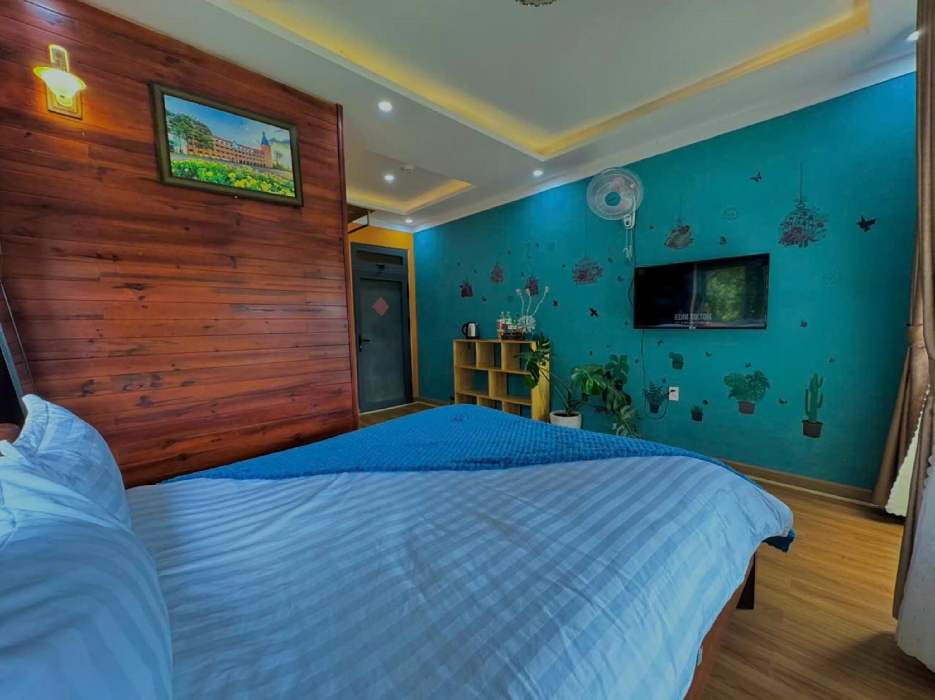 Bed in Pine Forest House Dalat