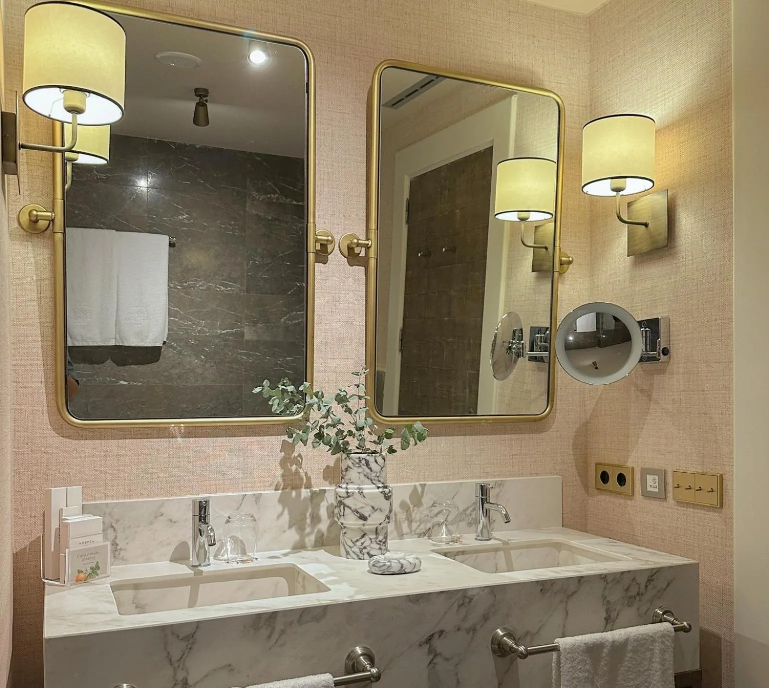 Bathroom in Hospes Palacio del Bailio, a Member of Design Hotels