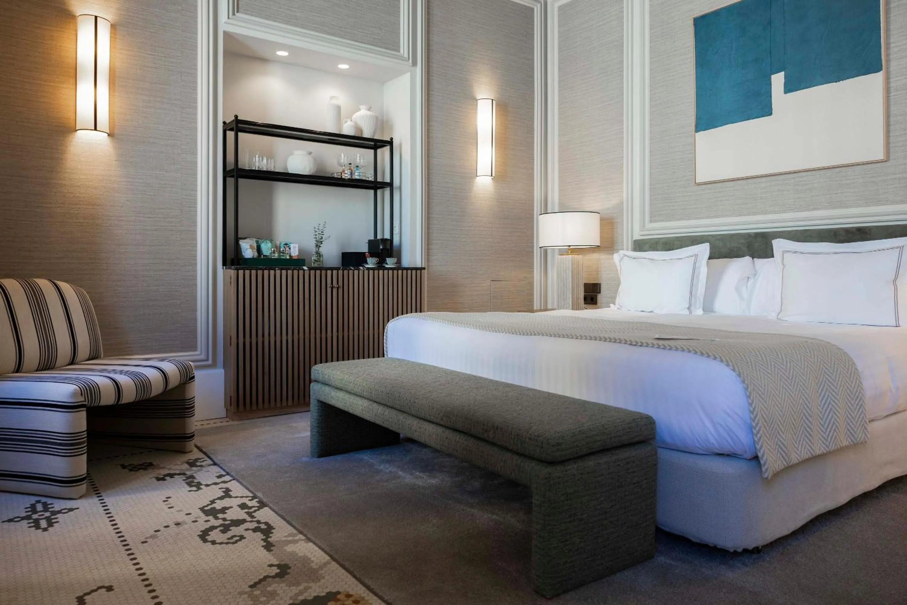 Bed in Hospes Palacio de los Patos, a Member of Design Hotels