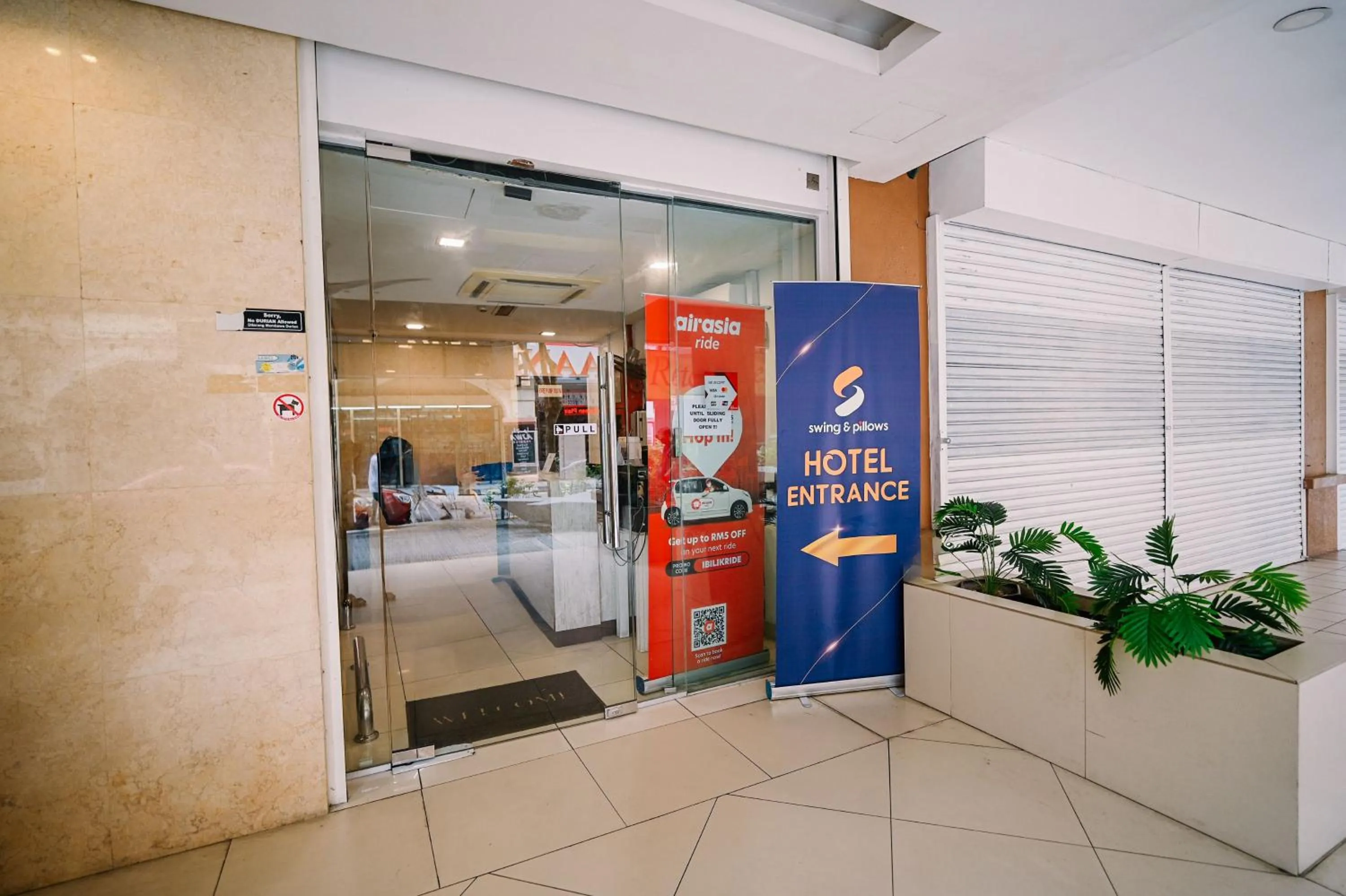 Swing & Pillows - Dataran Merdeka Kuala Lumpur