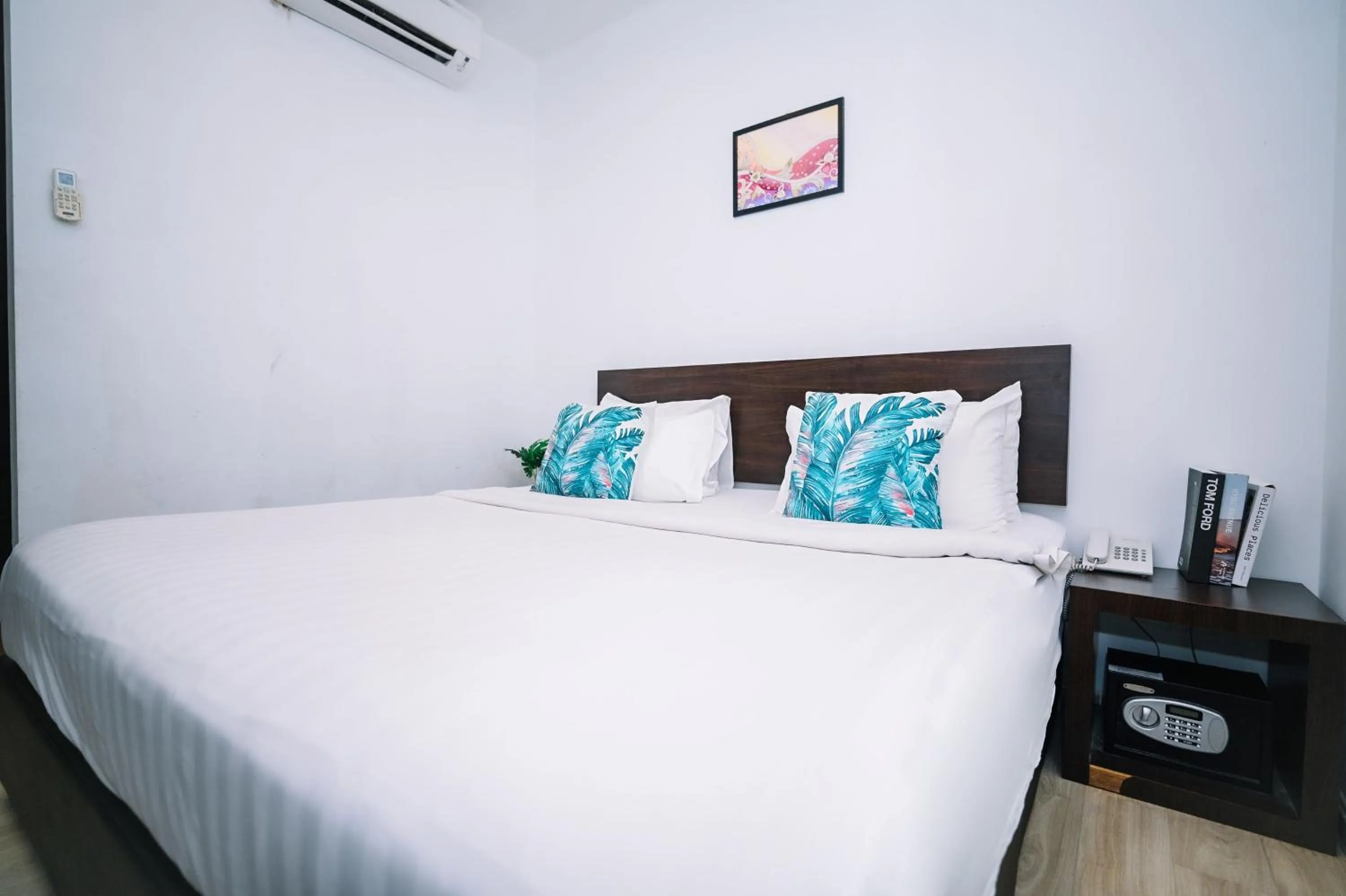 Bed in Swing & Pillows - Dataran Merdeka Kuala Lumpur