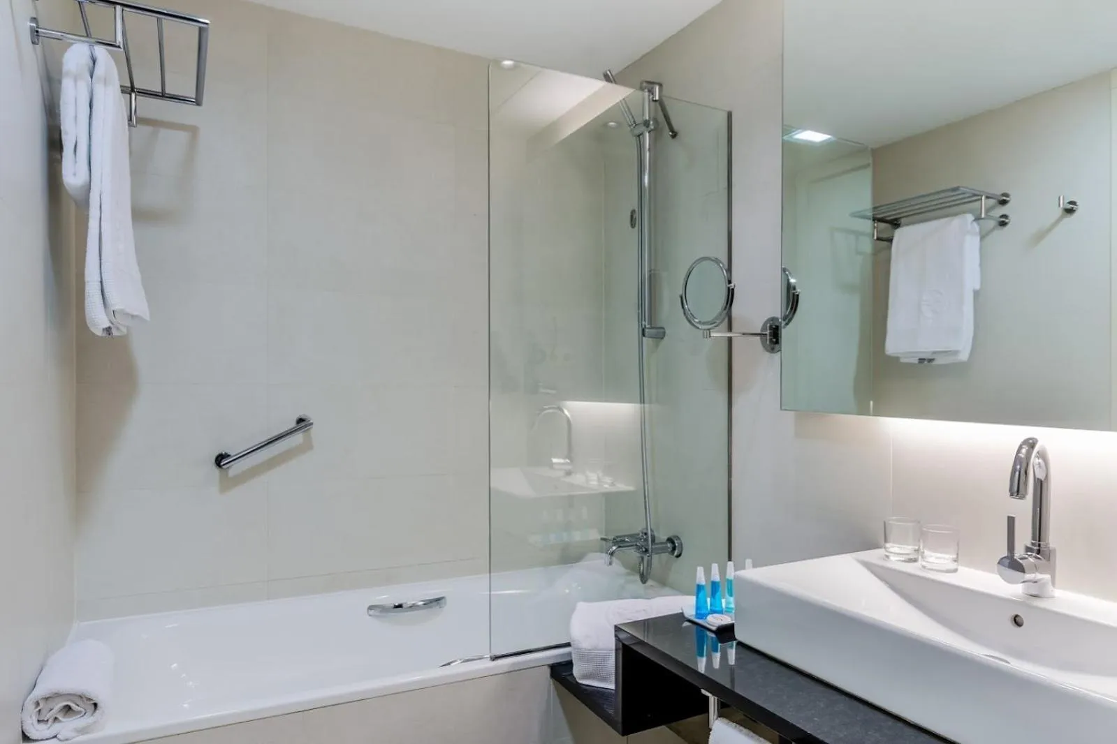 Bathroom in Hotel 525