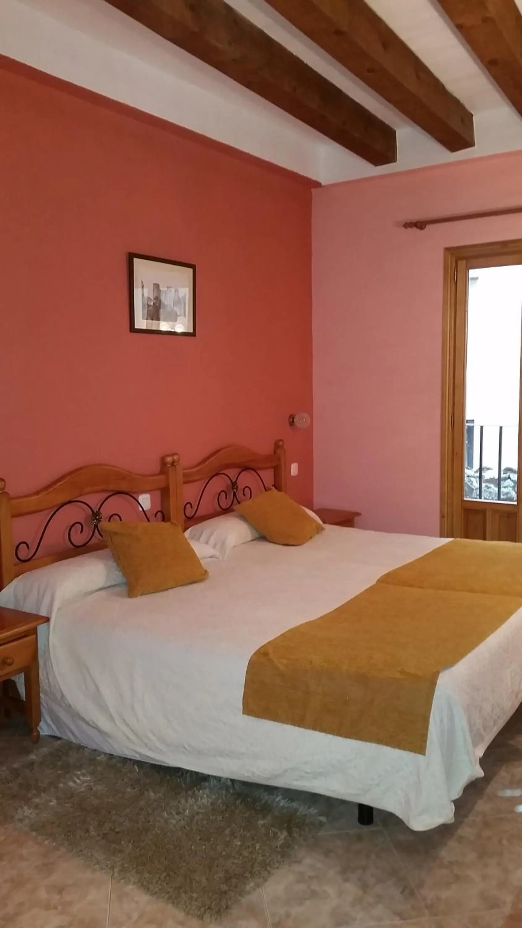 Day, Bed in San Miguel