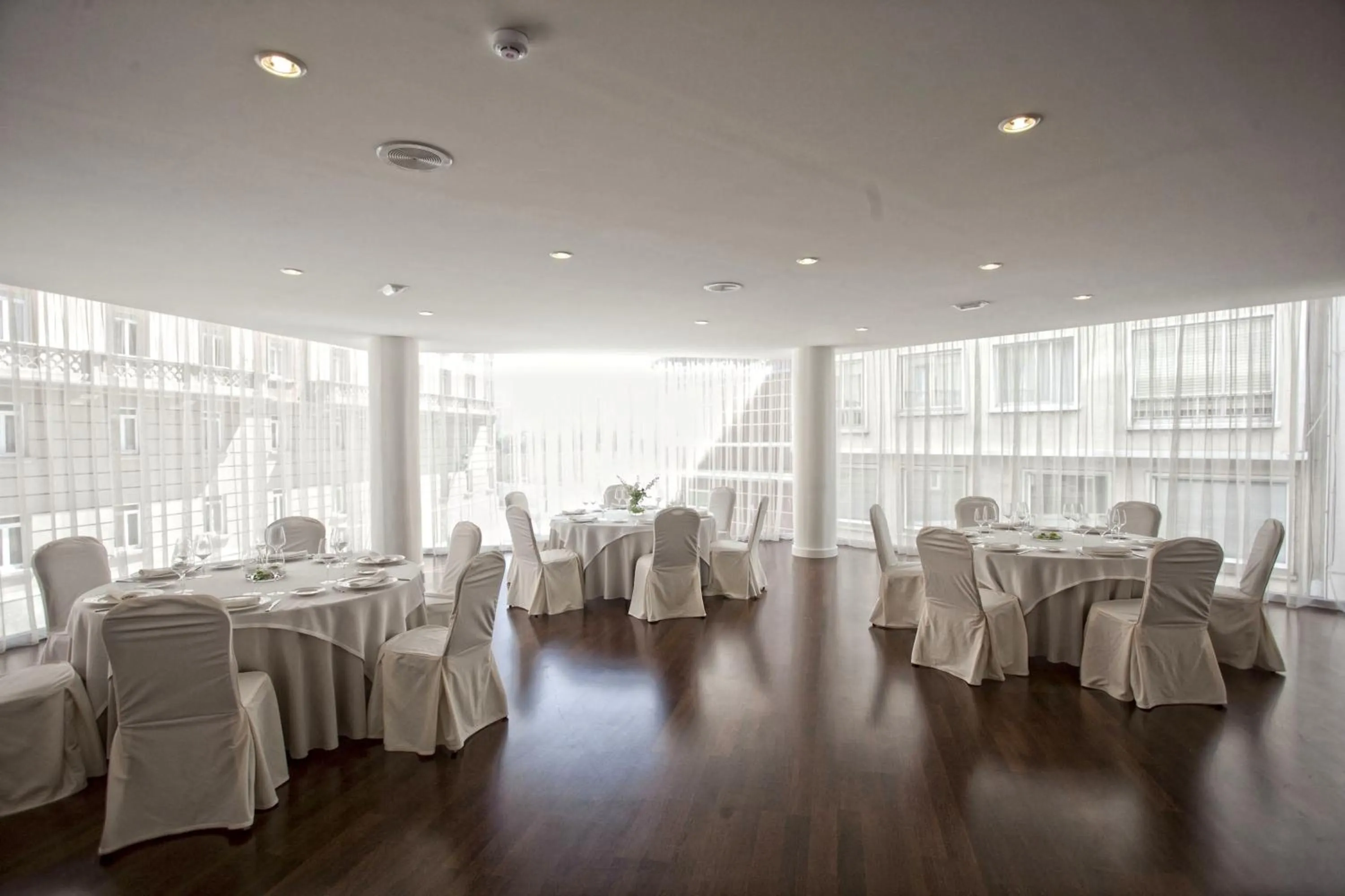 Banquet/Function facilities in Hotel Almirante