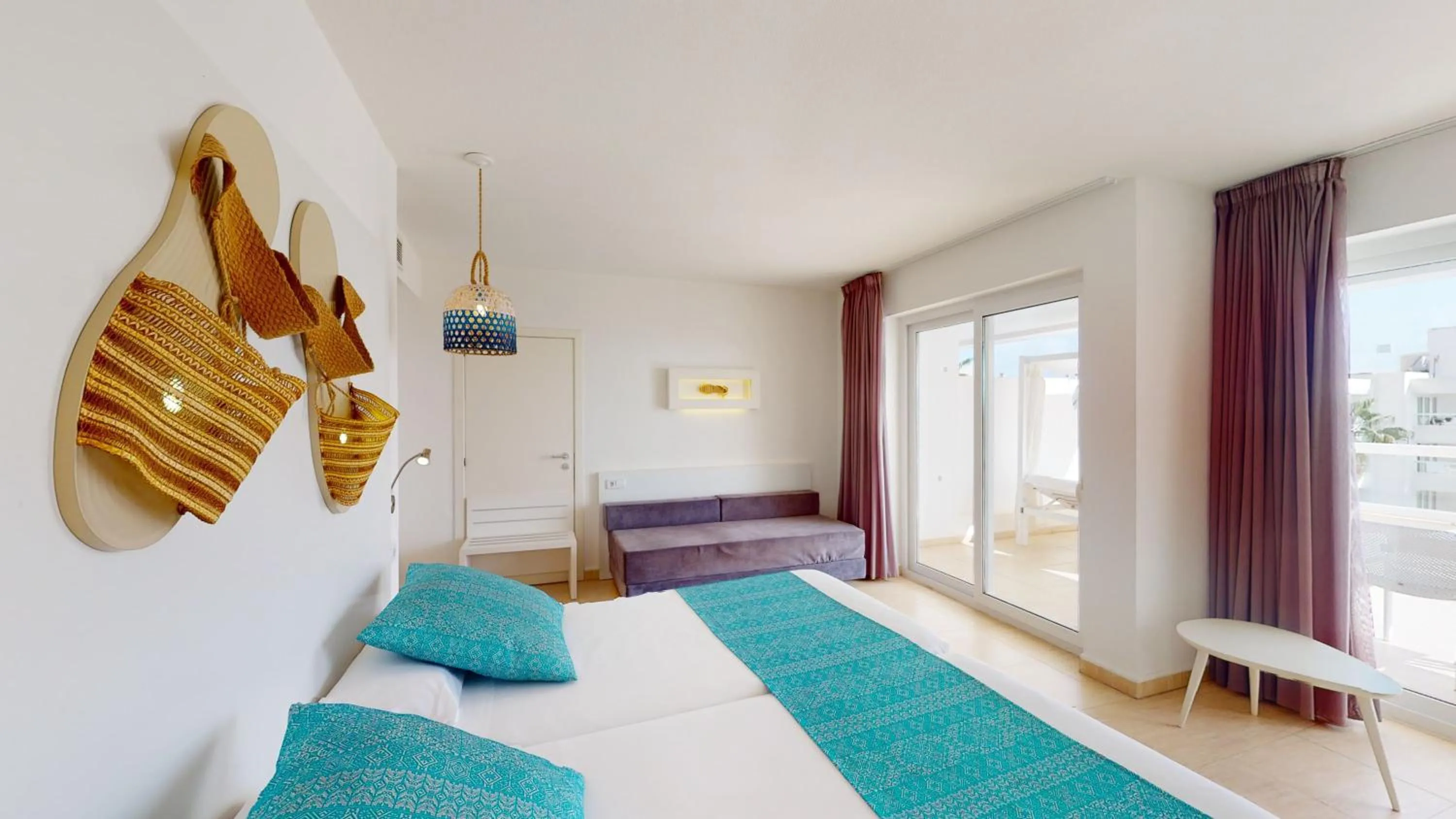 Bedroom, Bed in Aparthotel Tropic Garden