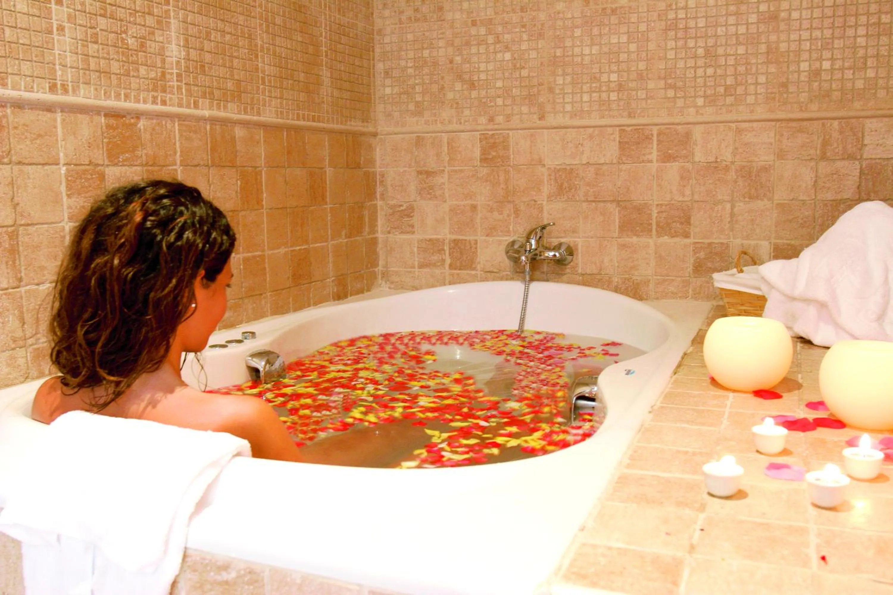 Hot Tub in Garden Playanatural - Adults Only