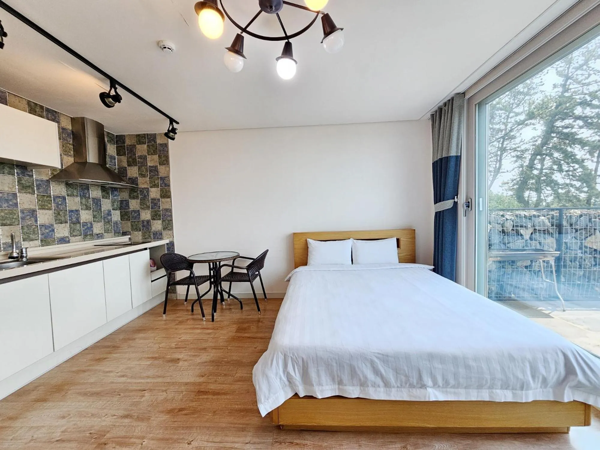 Bed in Haedenville Pension