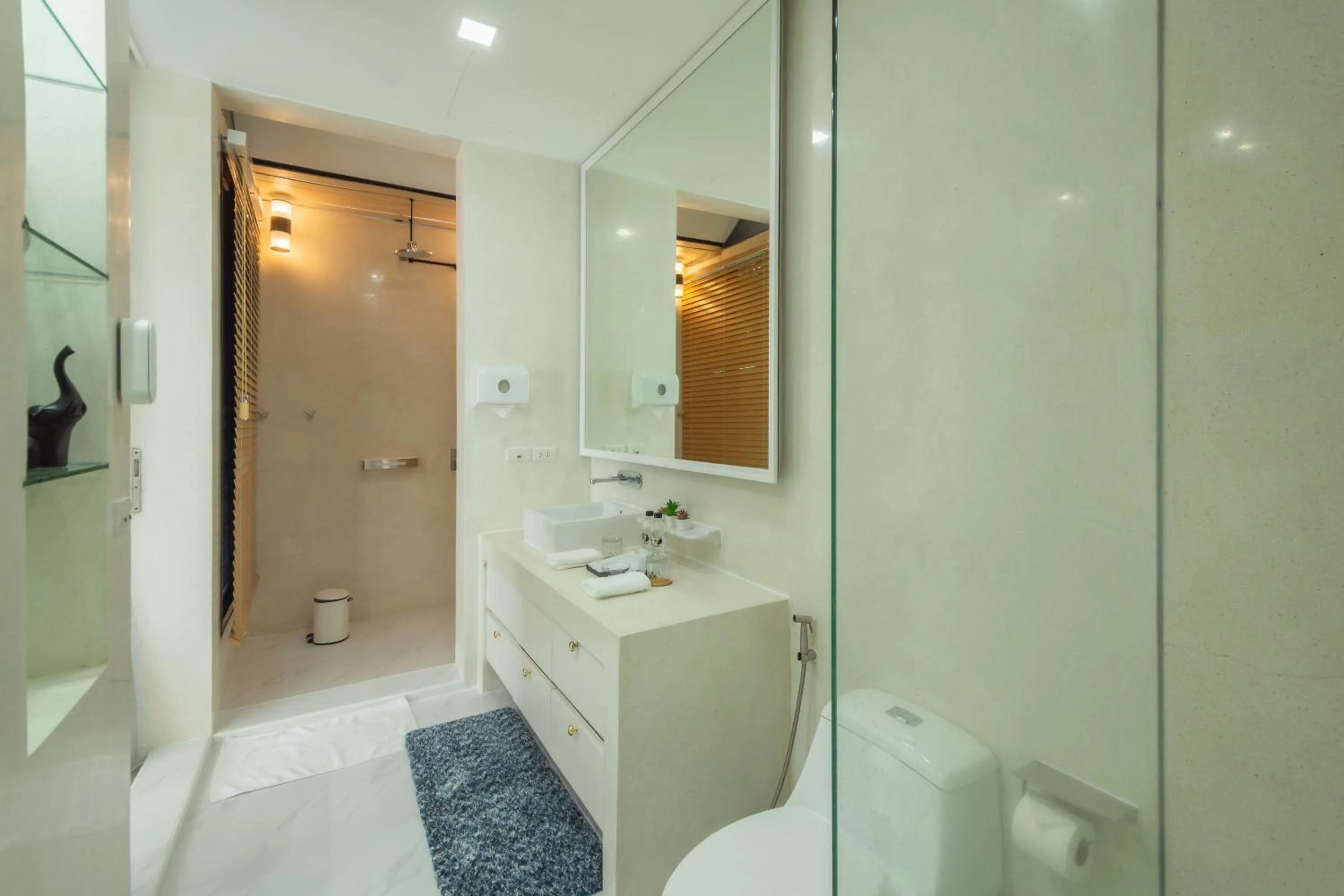 Shower in Bluemango Pool Villa & Resort Koh Samui